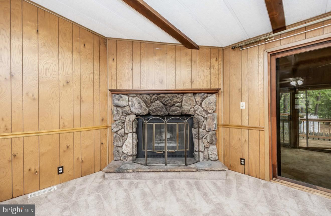 EVERGREEN ACRES (9) - Residential
