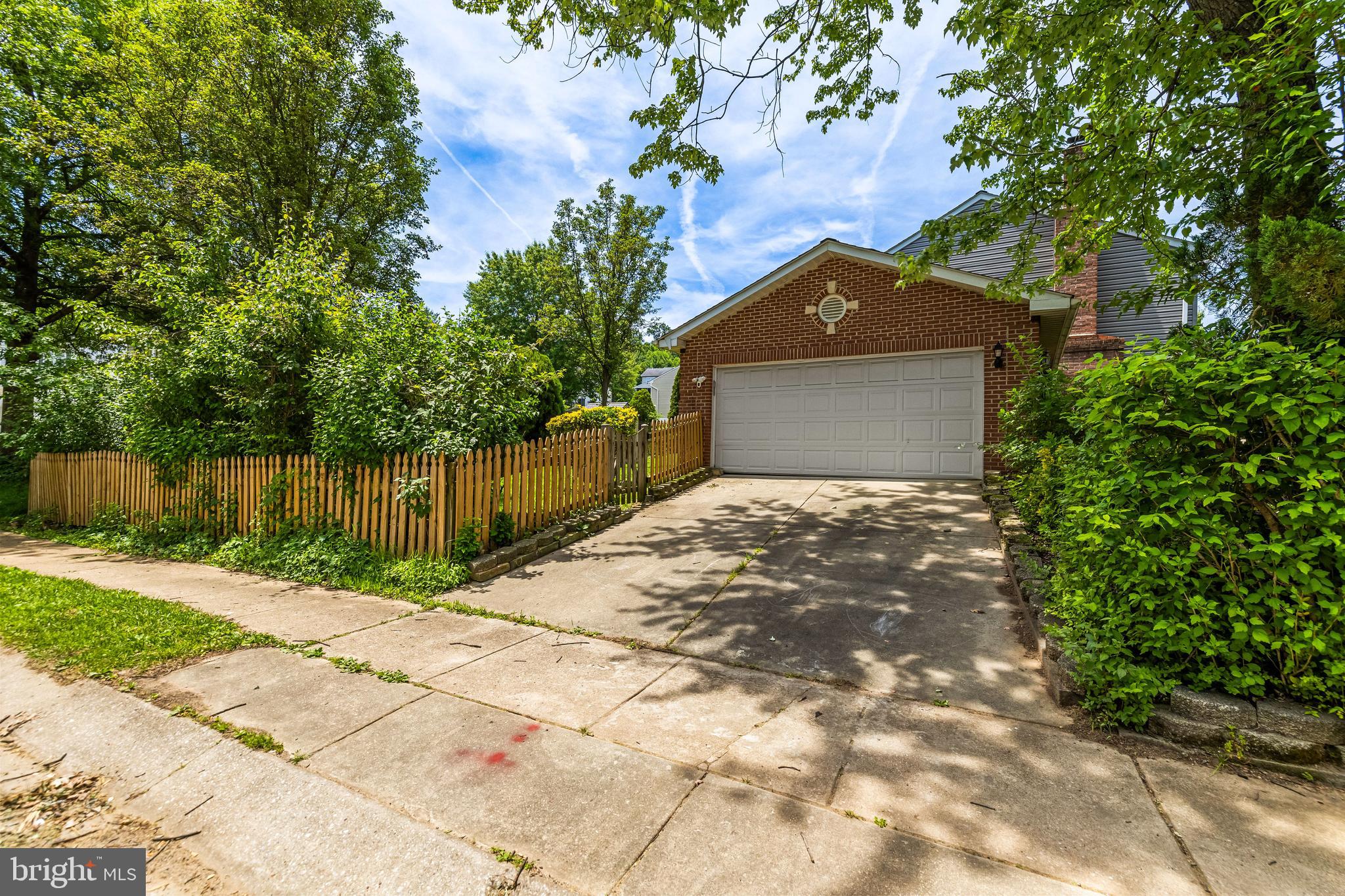CANBURY WOODS - Residential