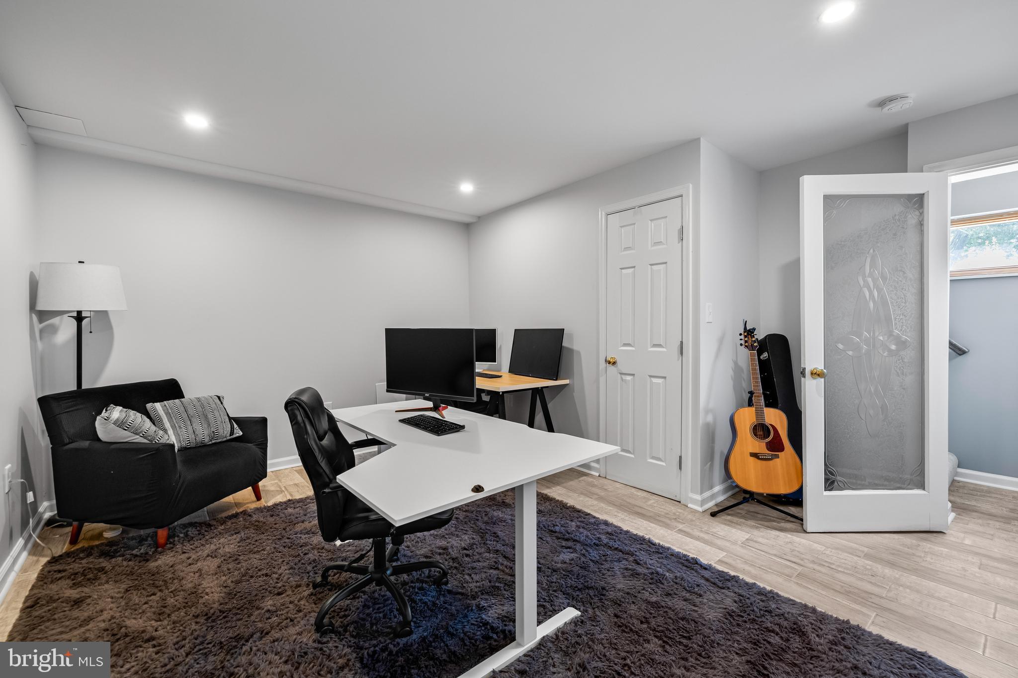 CANBURY WOODS - Residential