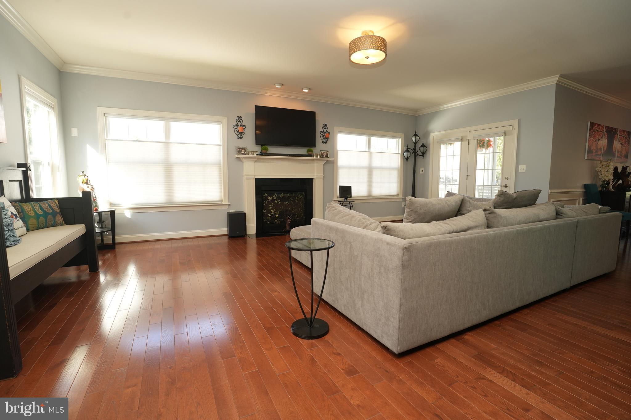 LEONARDS GRANT - Residential