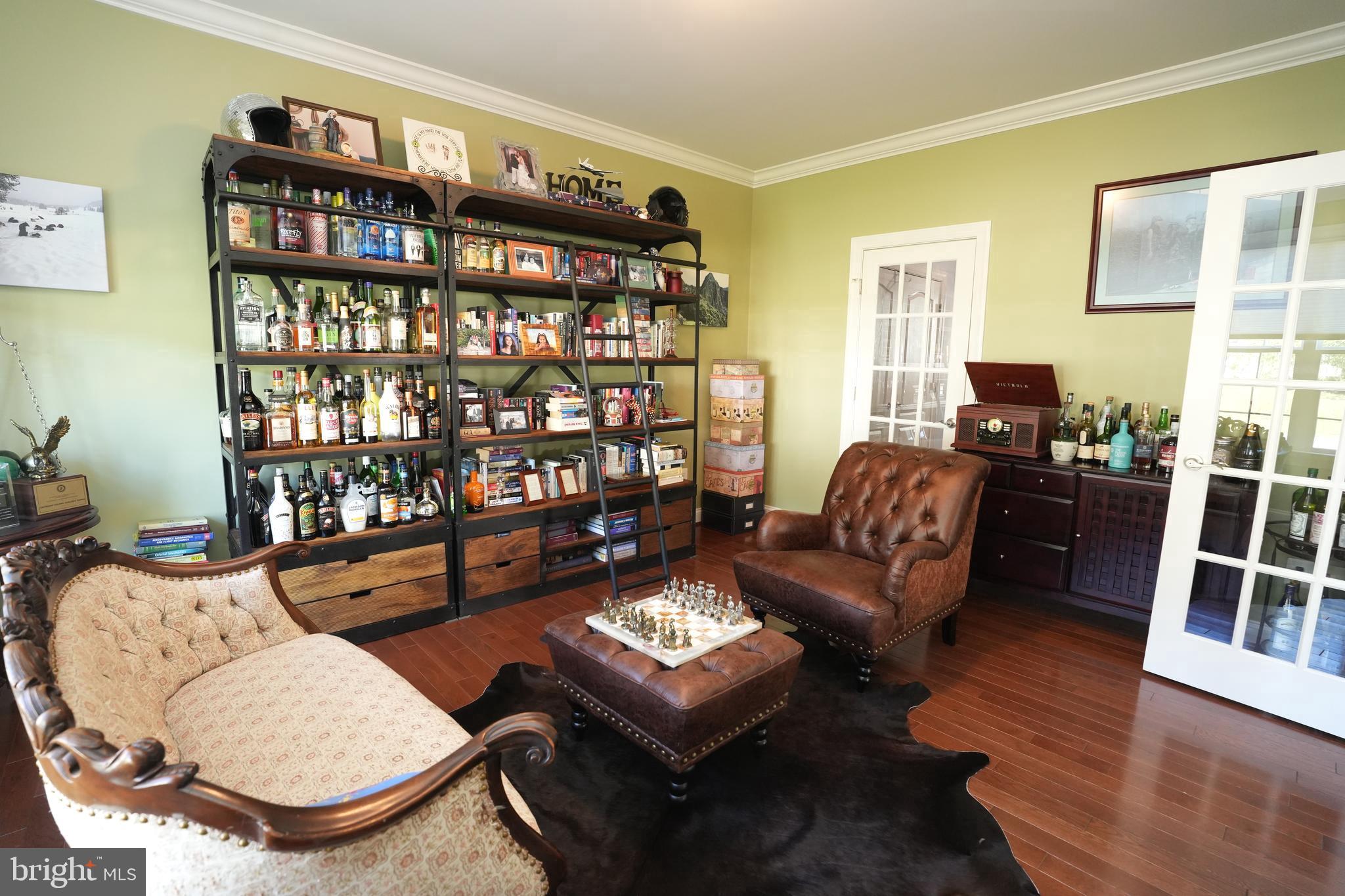 LEONARDS GRANT - Residential