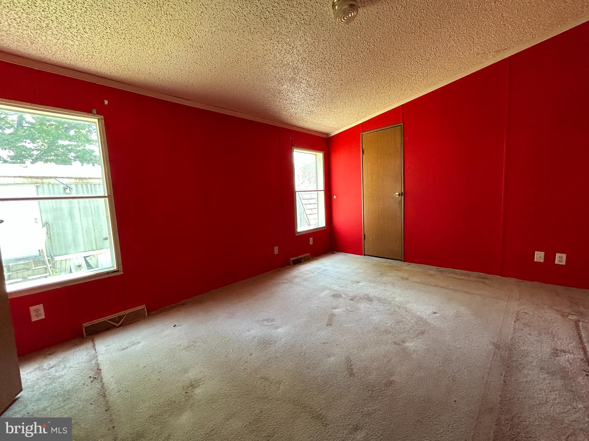 SILVER SPRING - Residential