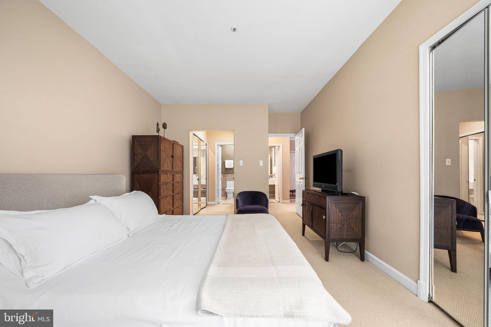 BENTLEY PLACE - Residential