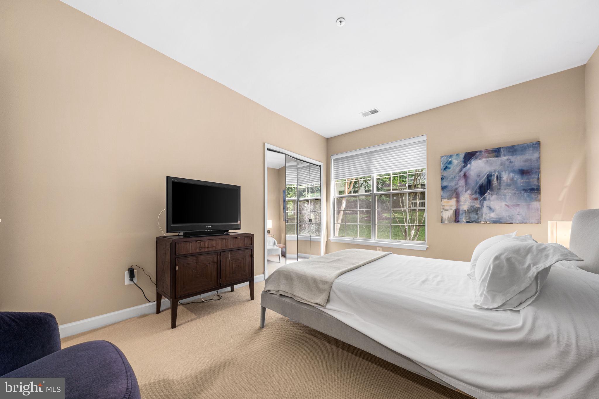 BENTLEY PLACE - Residential