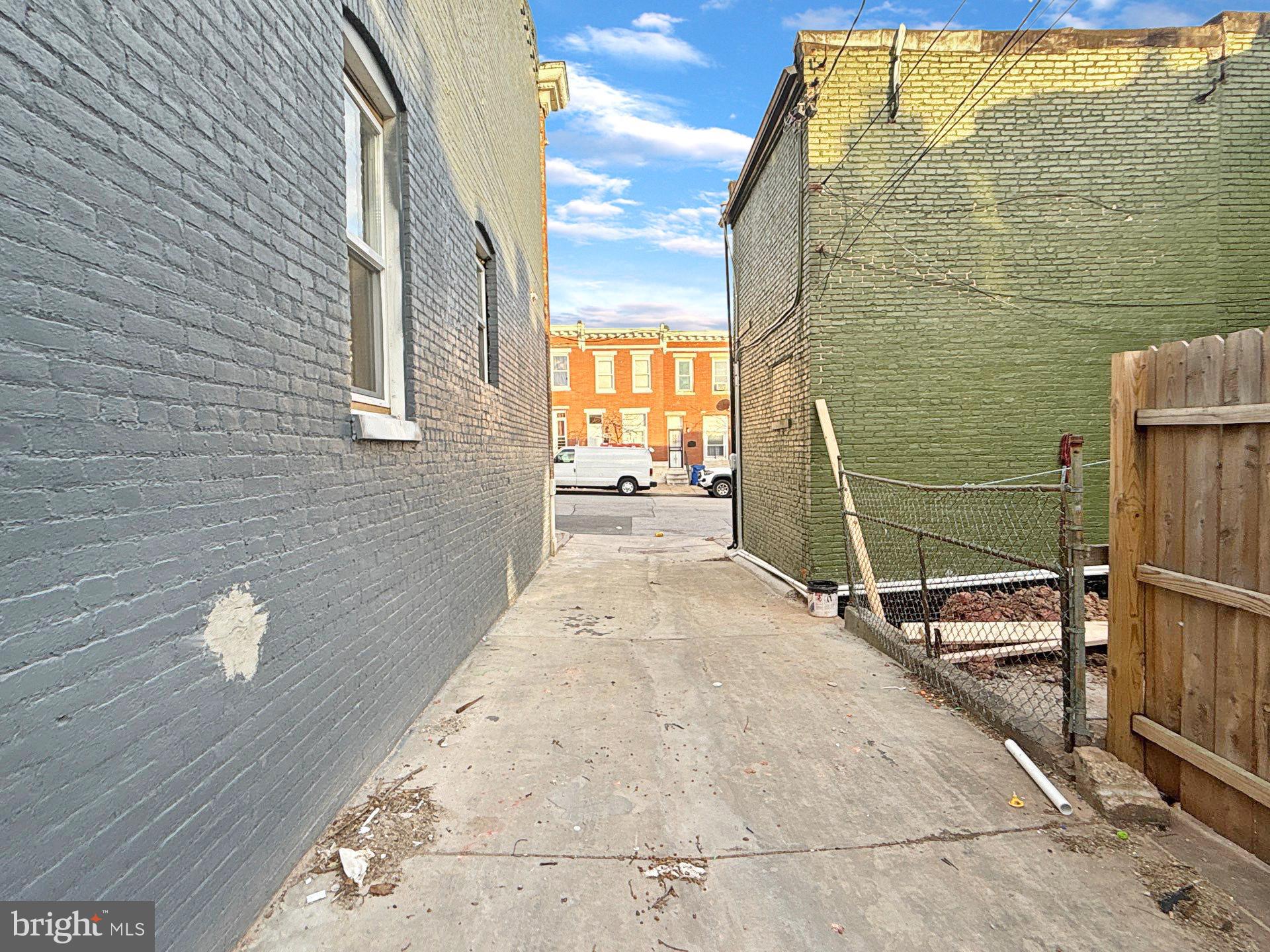 EAST MONUMENT HISTORIC DISTRICT - Residential