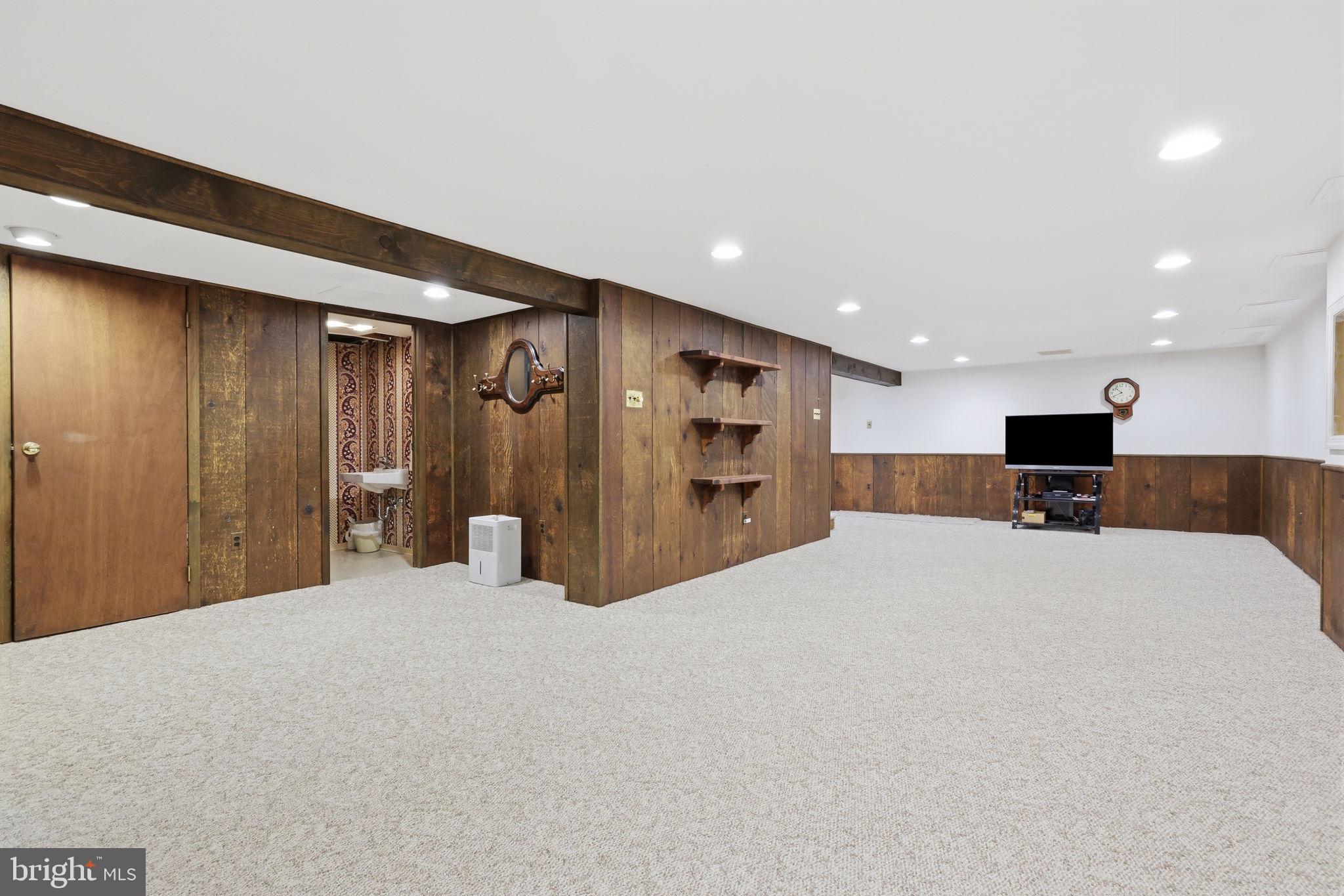NON AVAILABLE - Residential