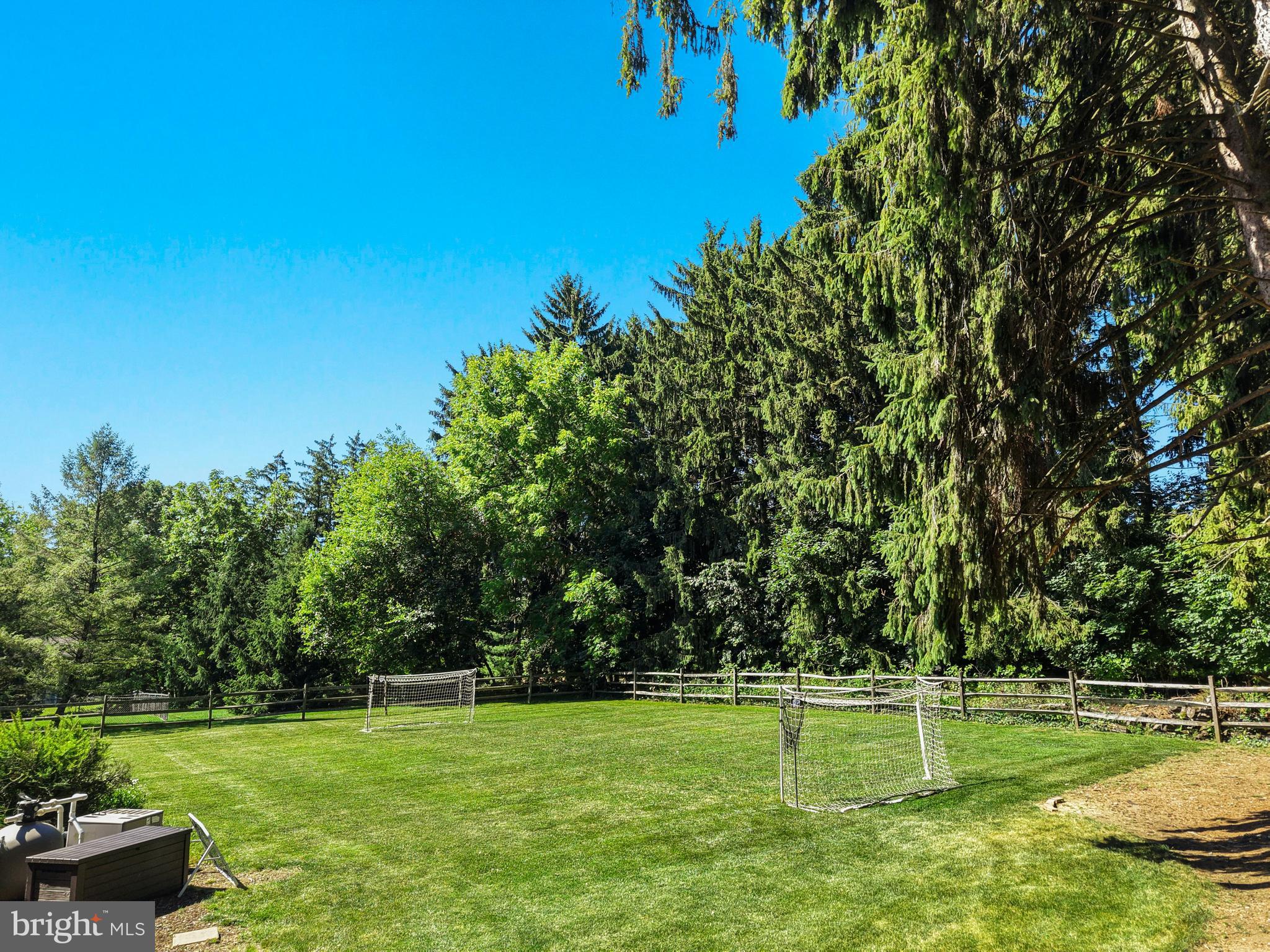 OAKLAND PARK - Residential