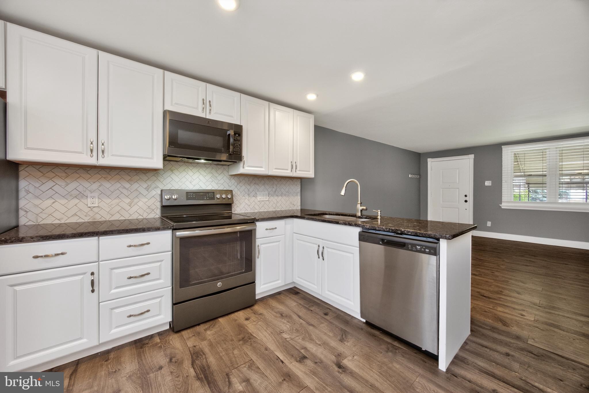 WESTBROOK PARK - Residential