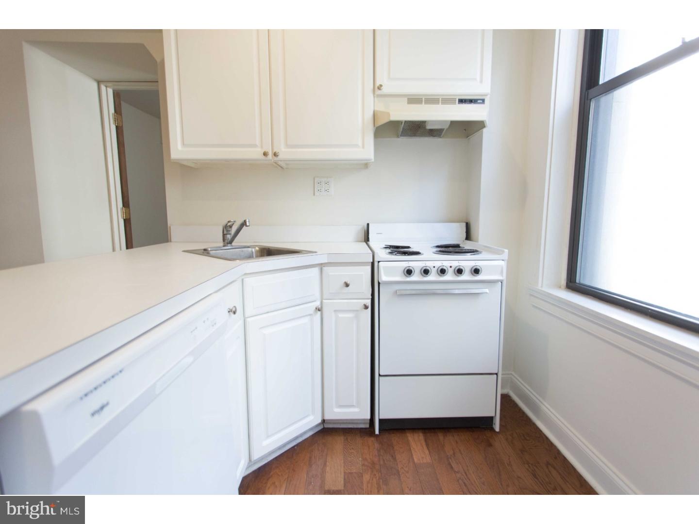 RITTENHOUSE SQUARE - Residential Lease
