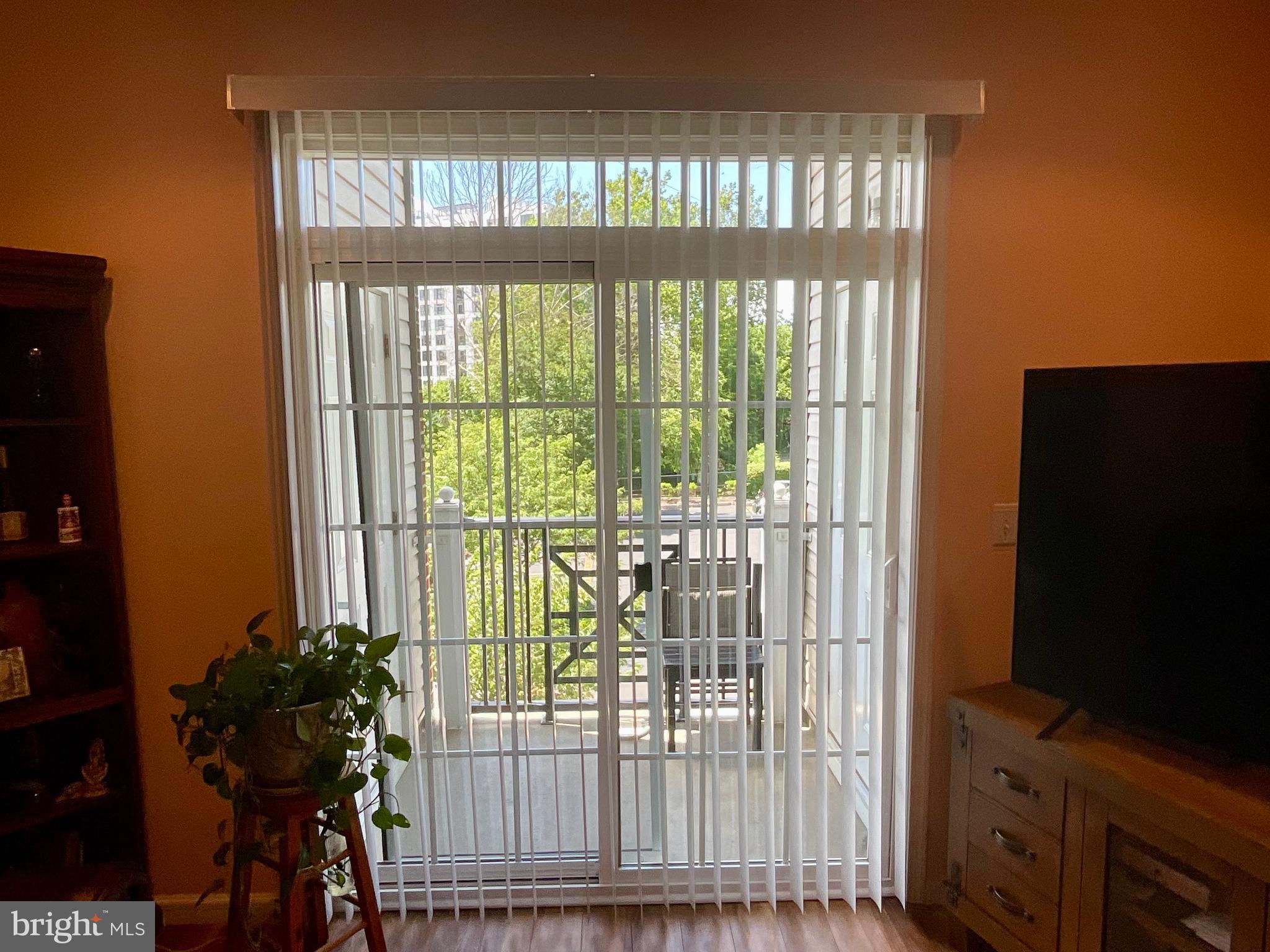 THE GRANDE AT RIVERVIEW - Residential