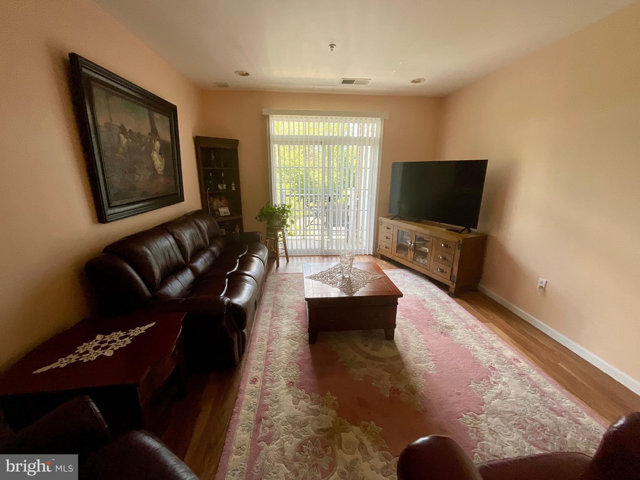 THE GRANDE AT RIVERVIEW - Residential