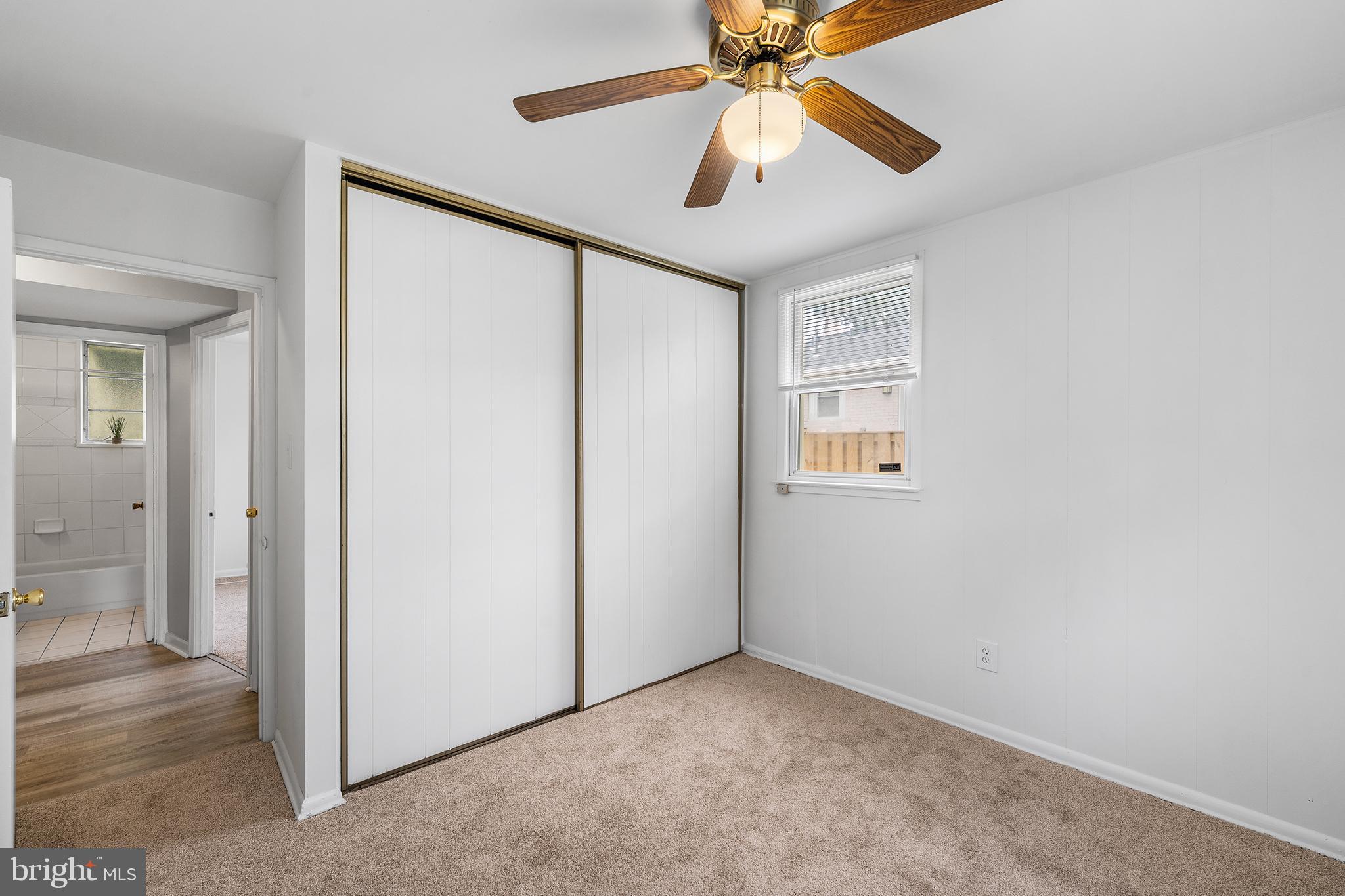 GLENARDEN WOODS - Residential