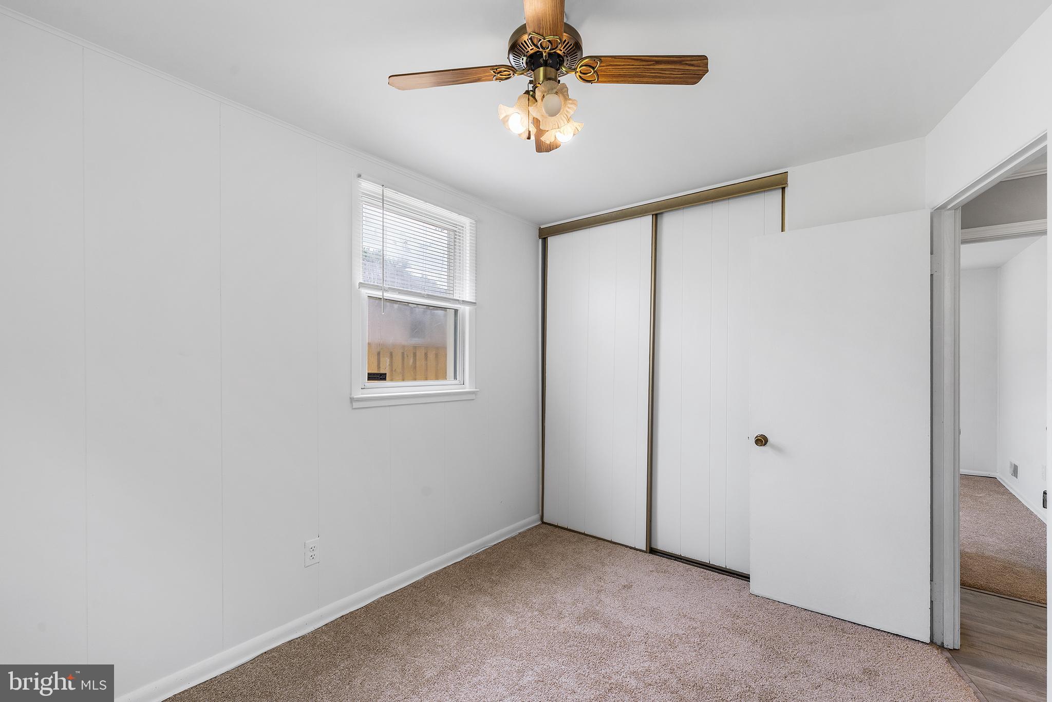 GLENARDEN WOODS - Residential