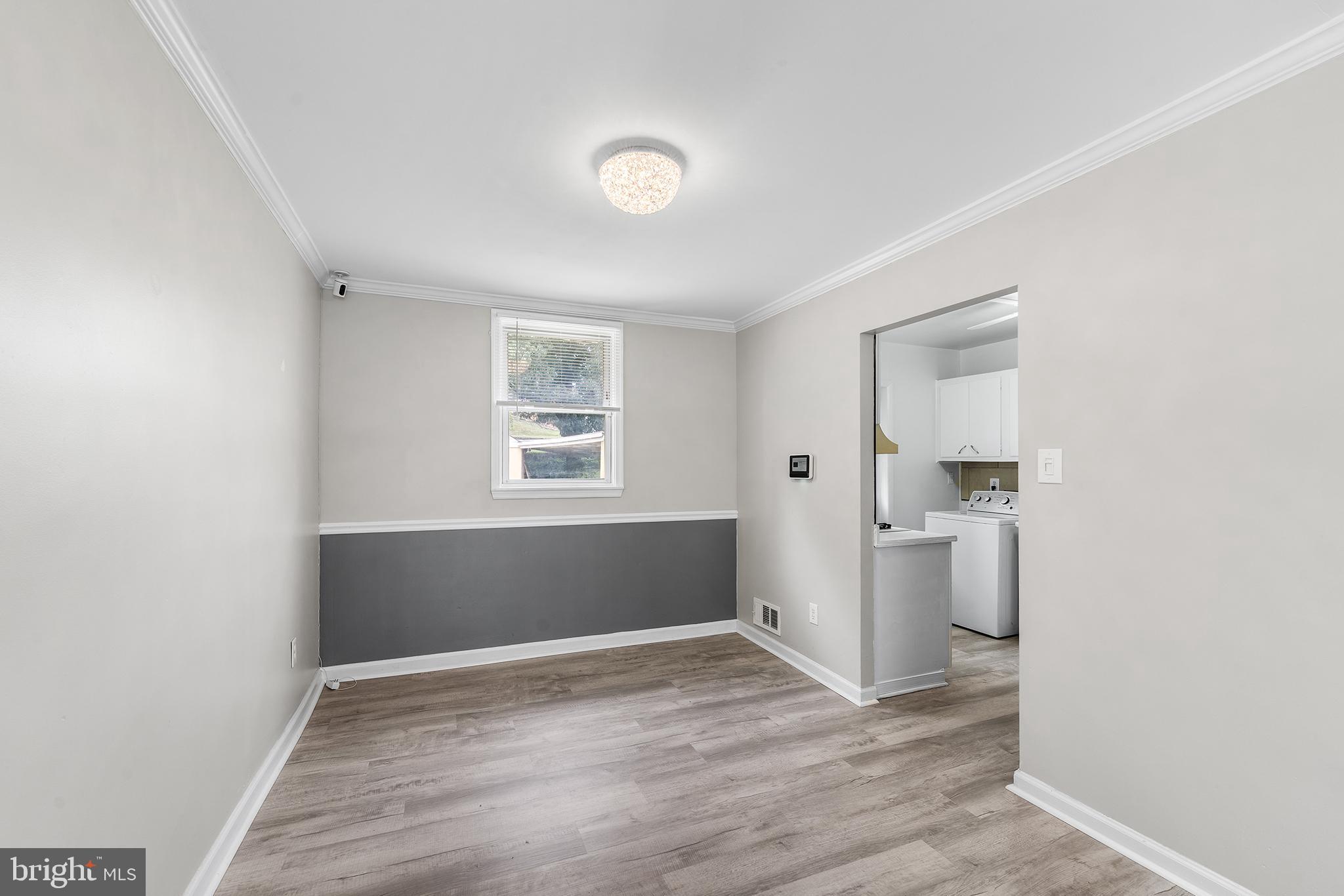 GLENARDEN WOODS - Residential