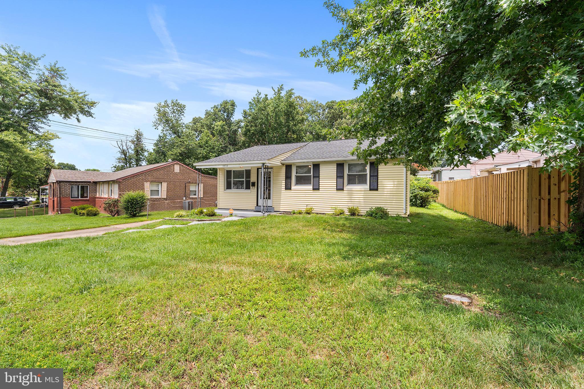 GLENARDEN WOODS - Residential