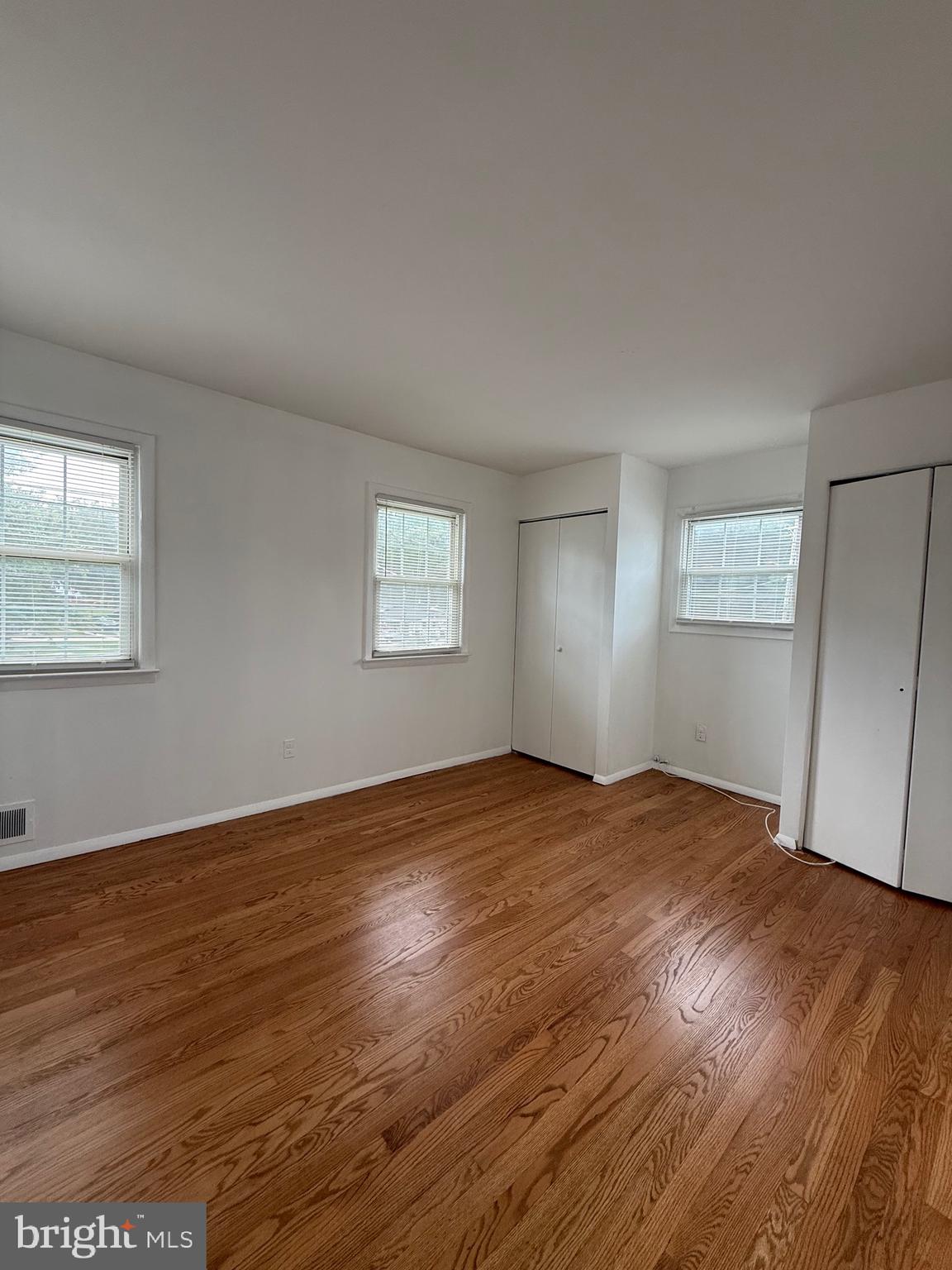 SCHROM HILLS - Residential Lease