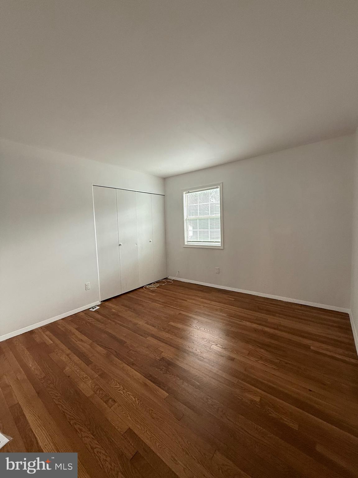 SCHROM HILLS - Residential Lease