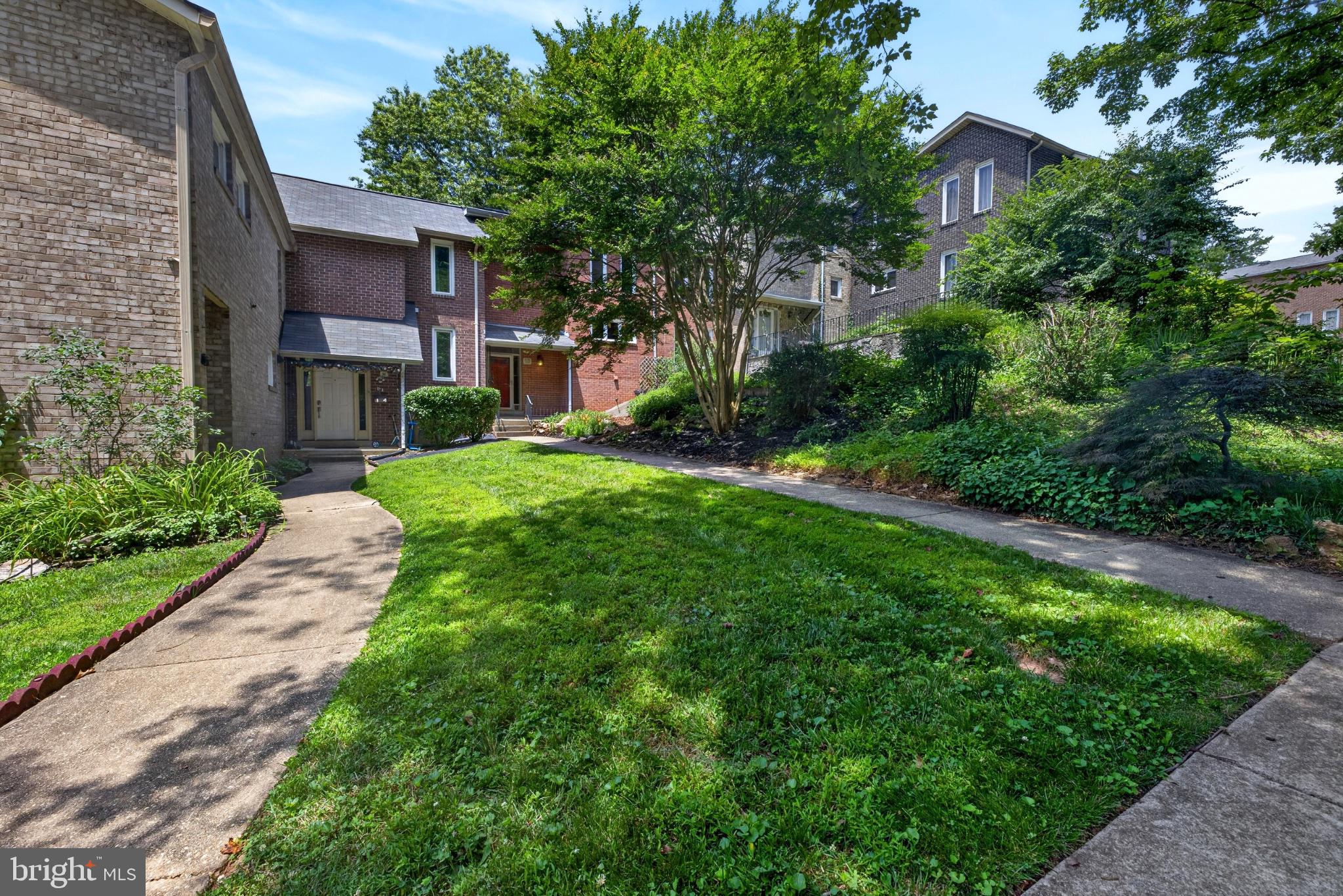 CARTER HILL - Residential