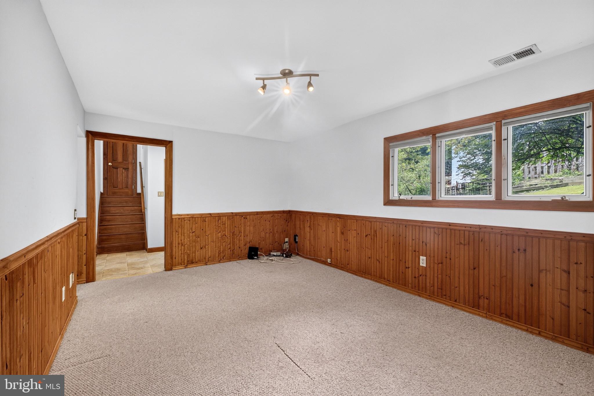 CARTER HILL - Residential