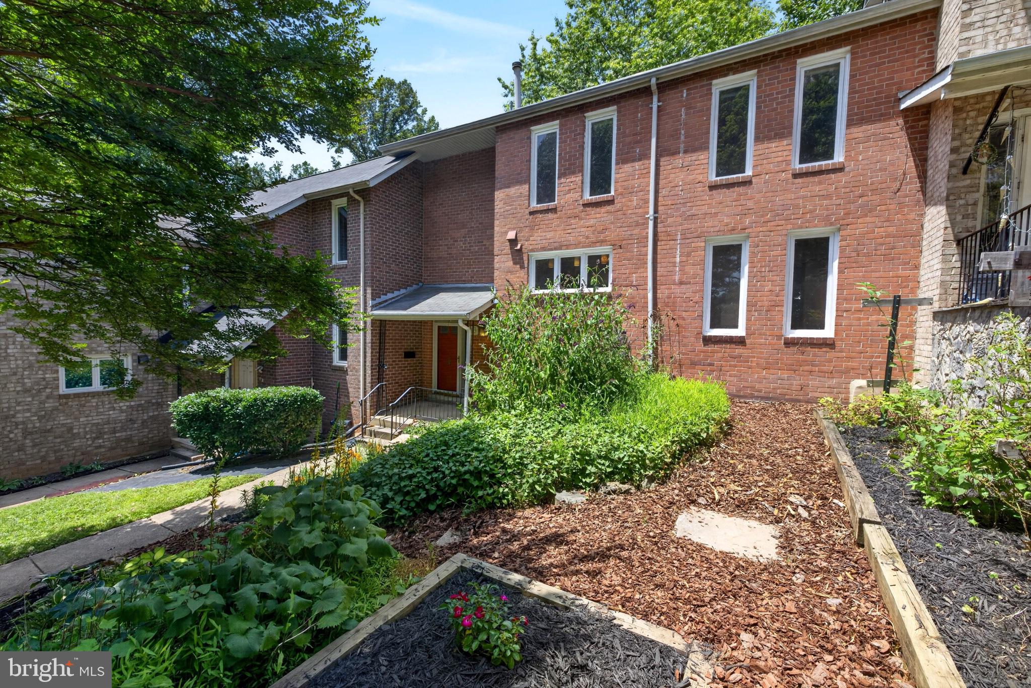 CARTER HILL - Residential