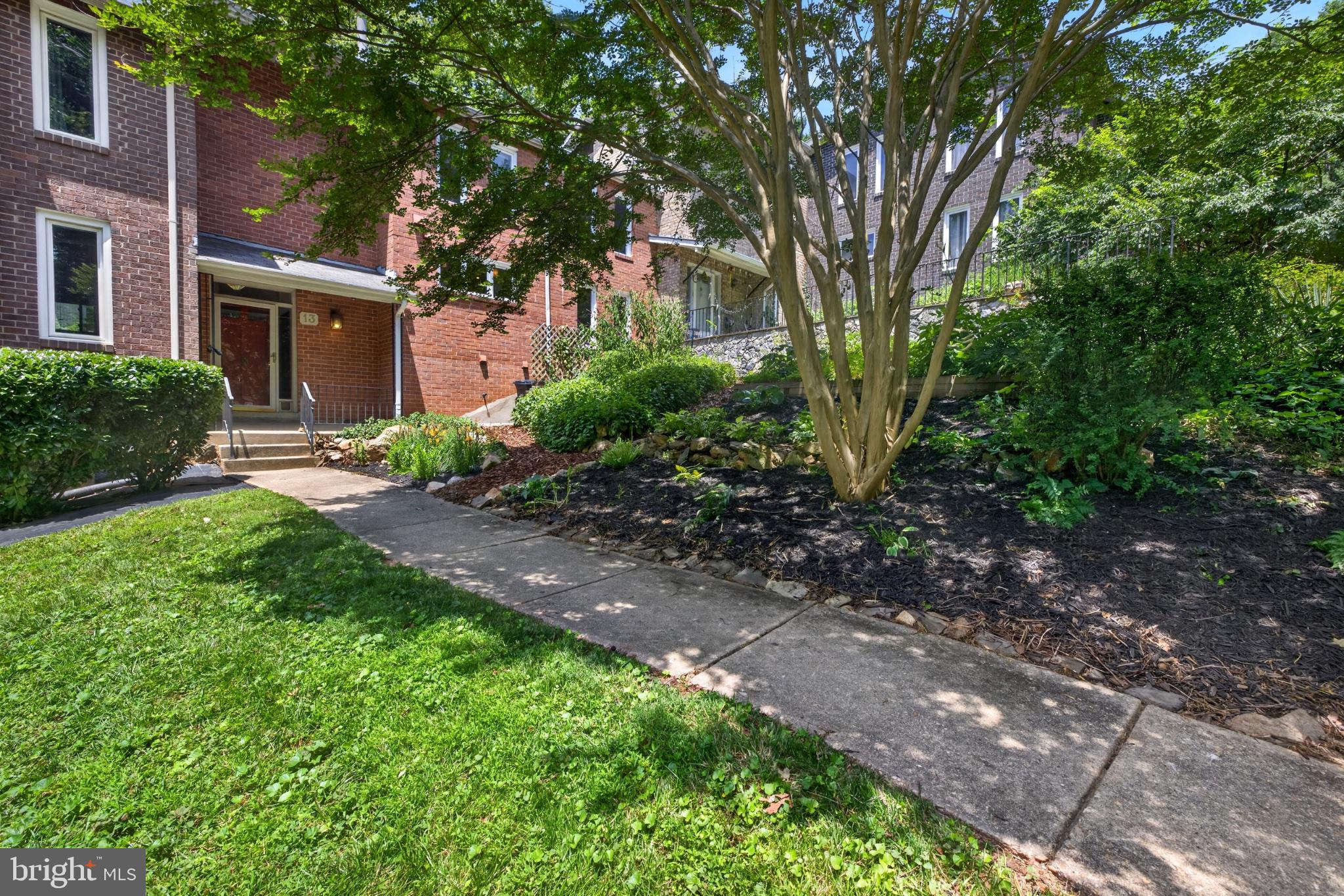 CARTER HILL - Residential