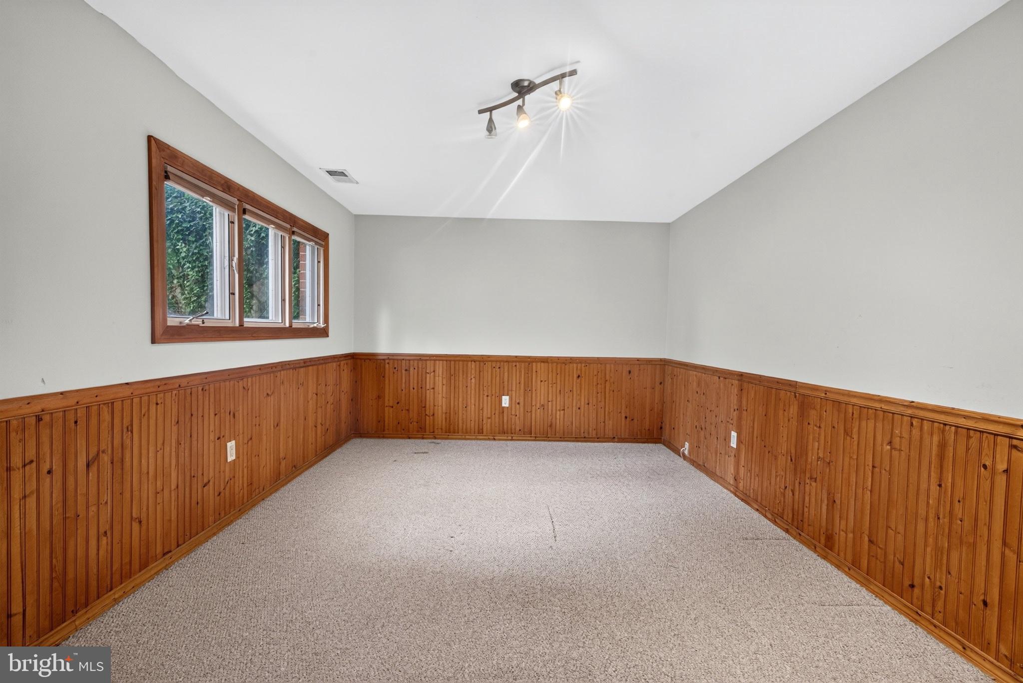 CARTER HILL - Residential