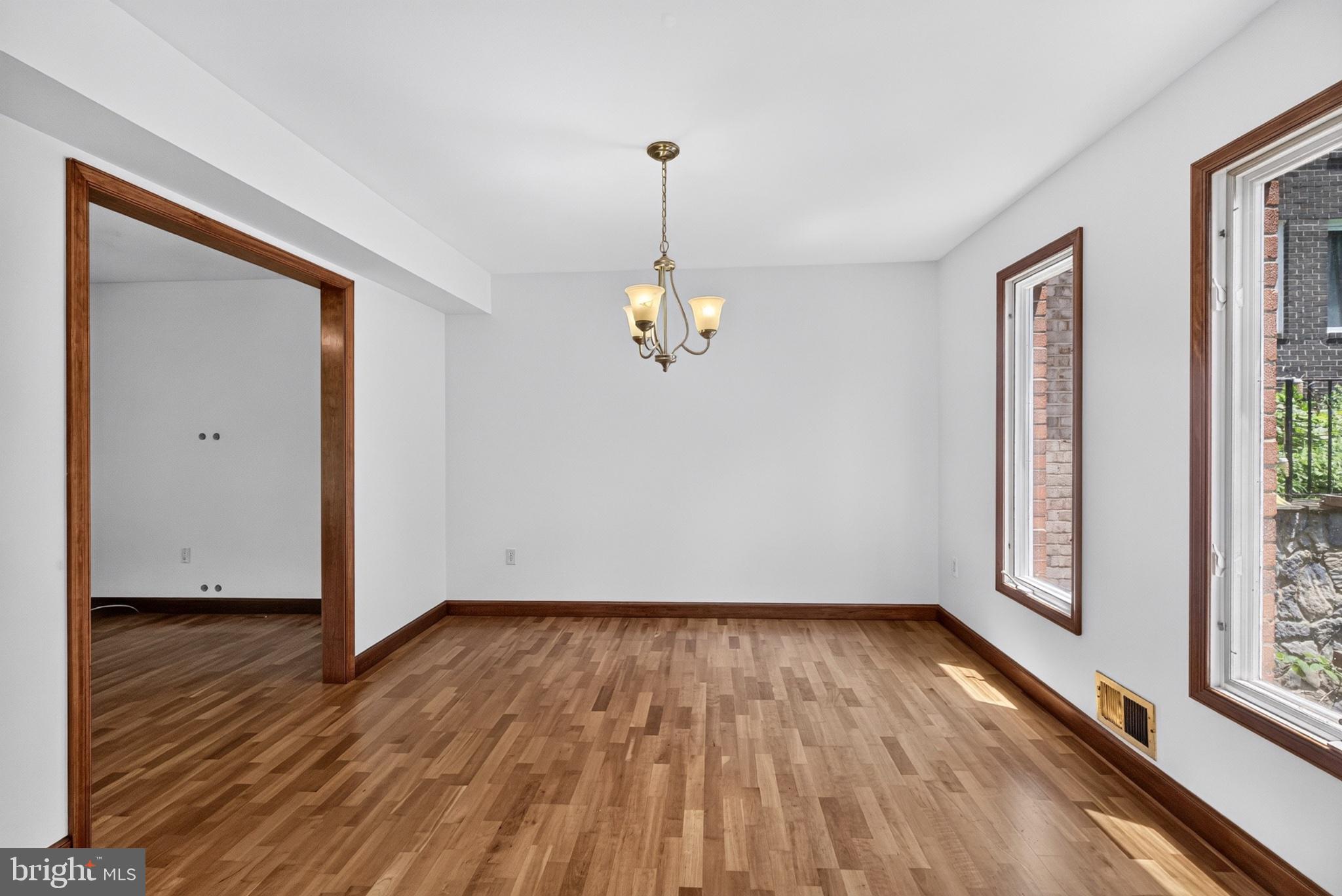 CARTER HILL - Residential