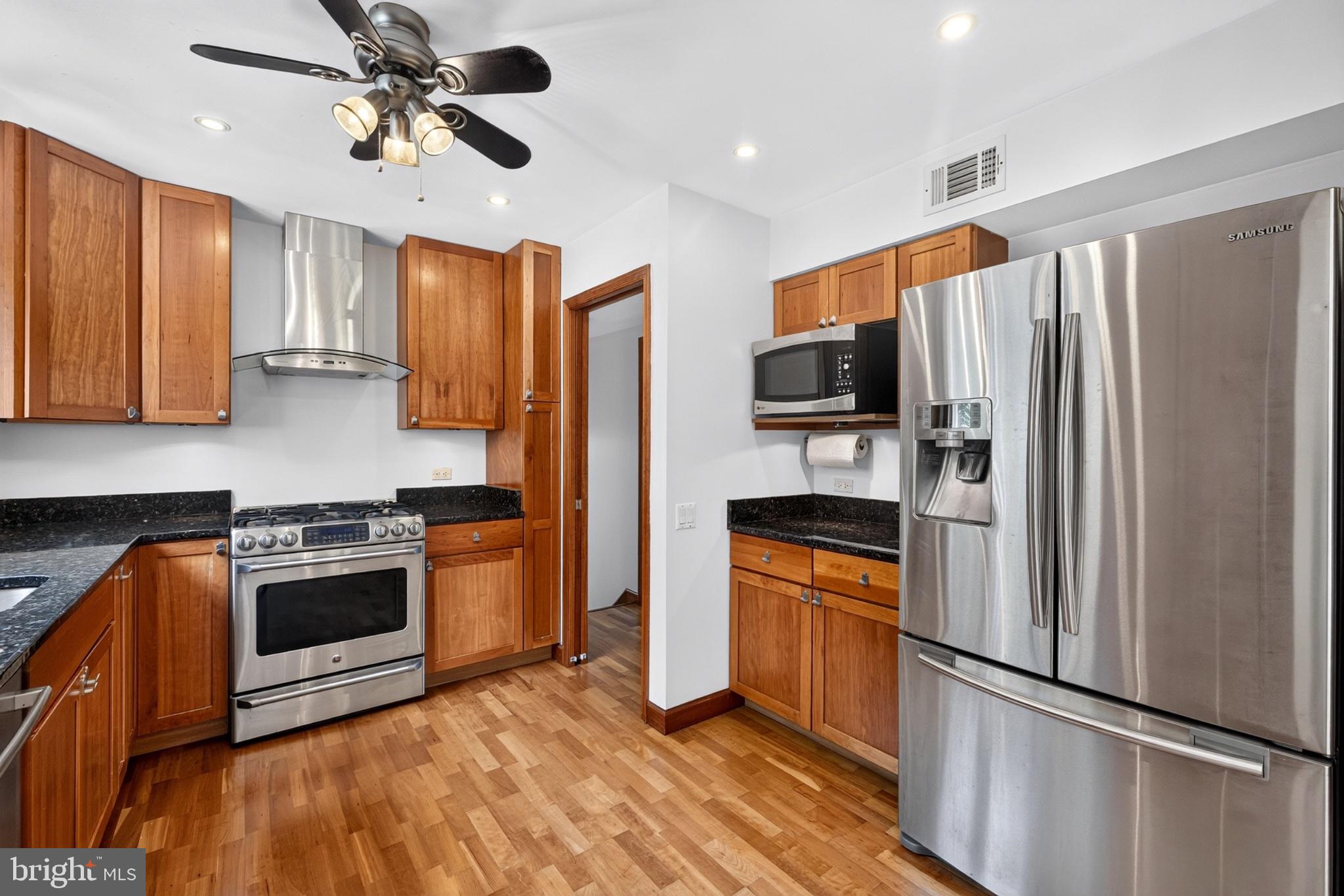 CARTER HILL - Residential