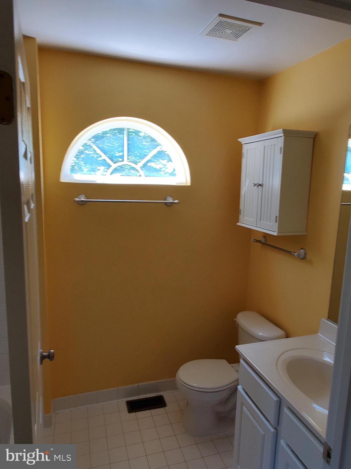 PINEY ORCHARD - Residential Lease