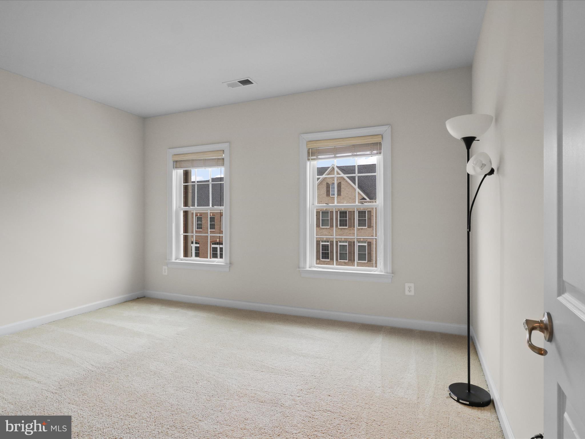 AVONLEA - Residential Lease