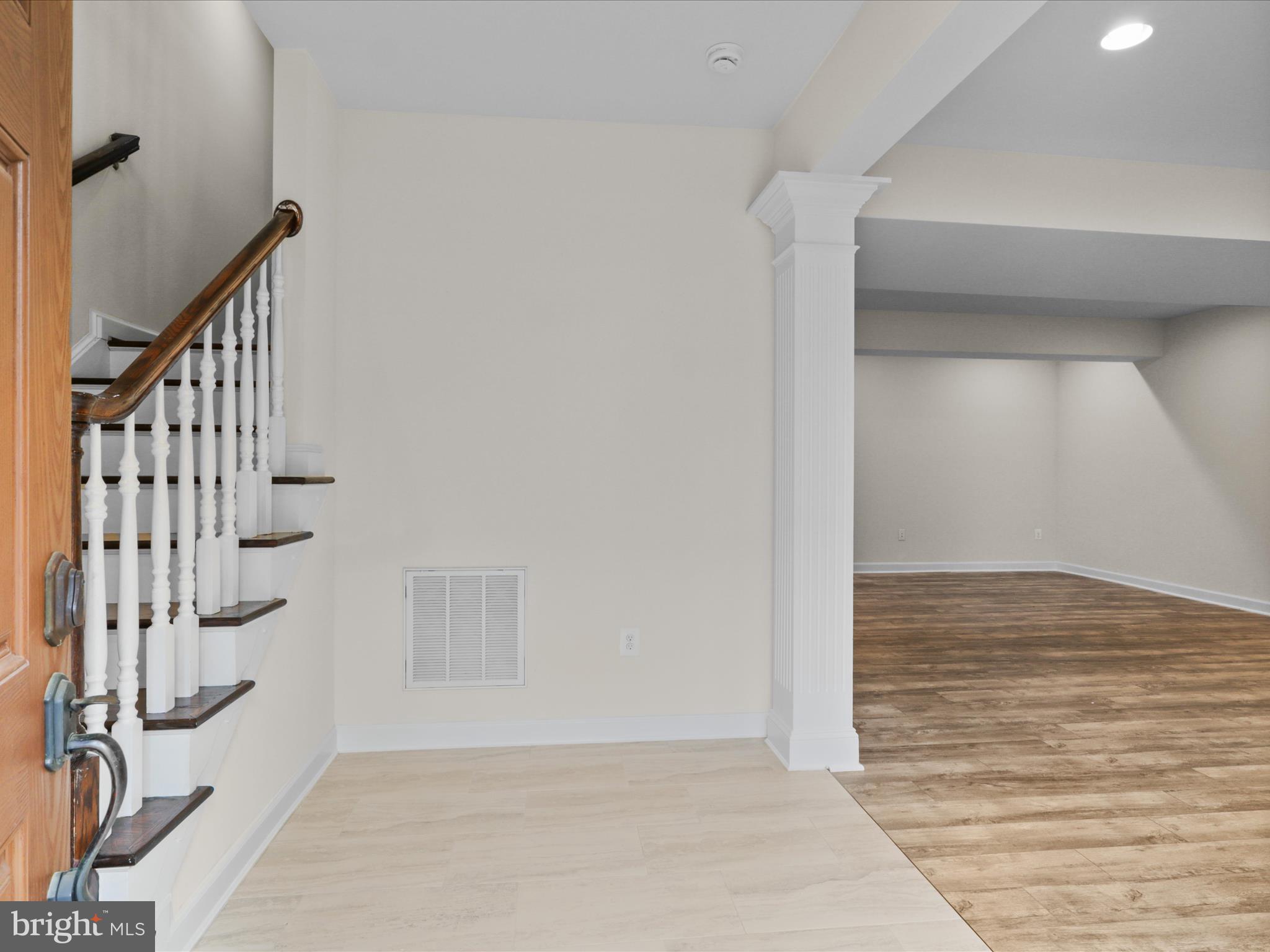 AVONLEA - Residential Lease