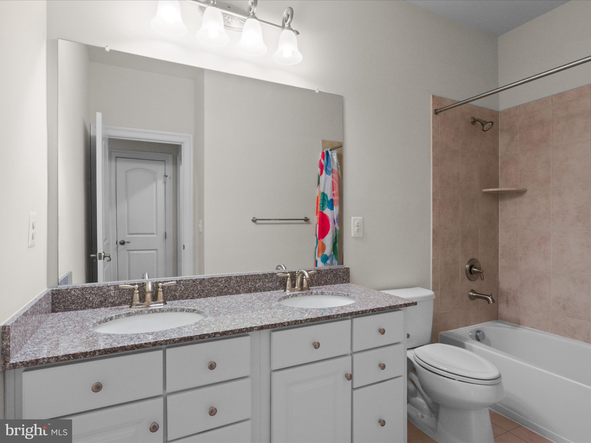 AVONLEA - Residential Lease