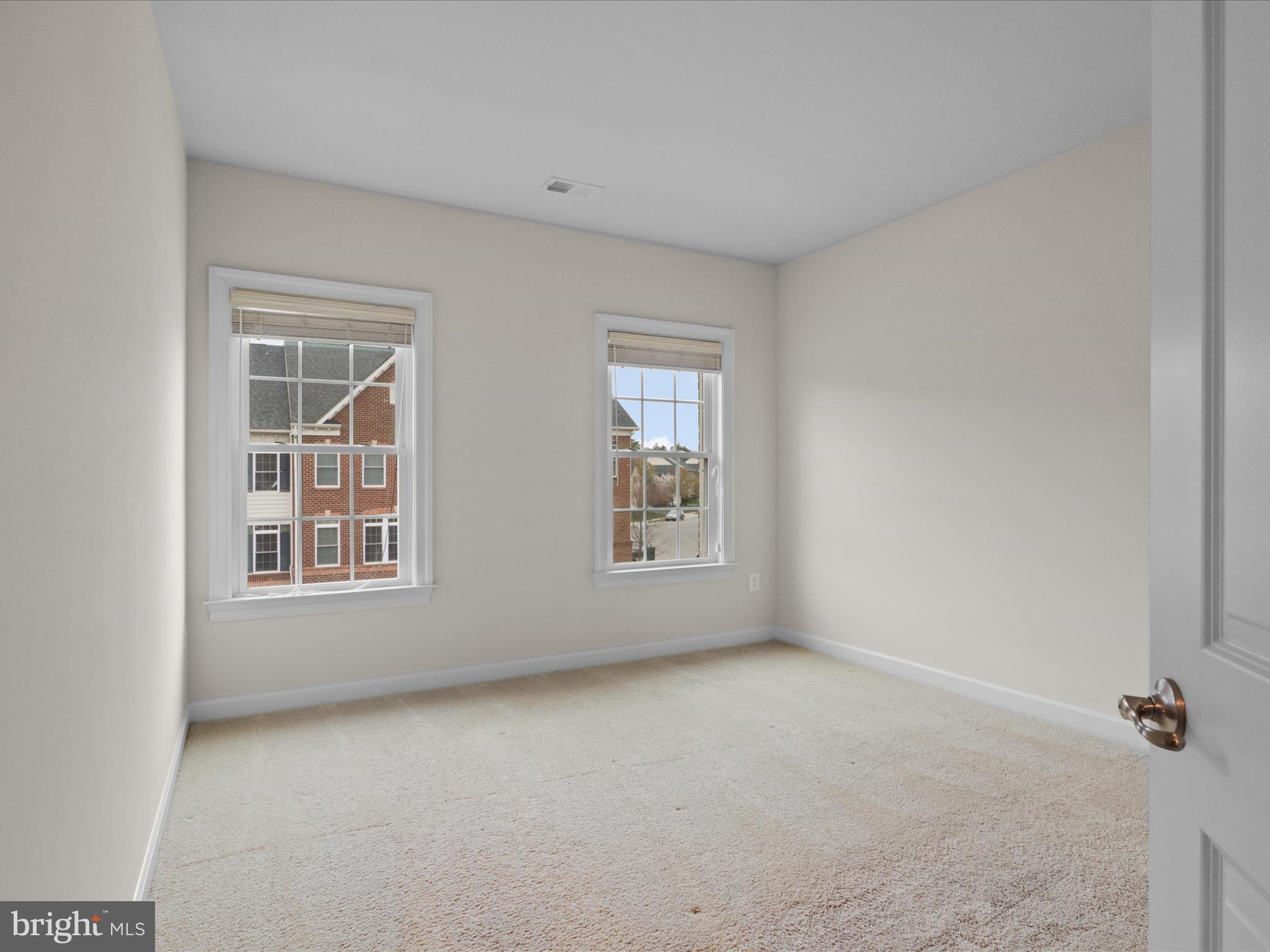 AVONLEA - Residential Lease