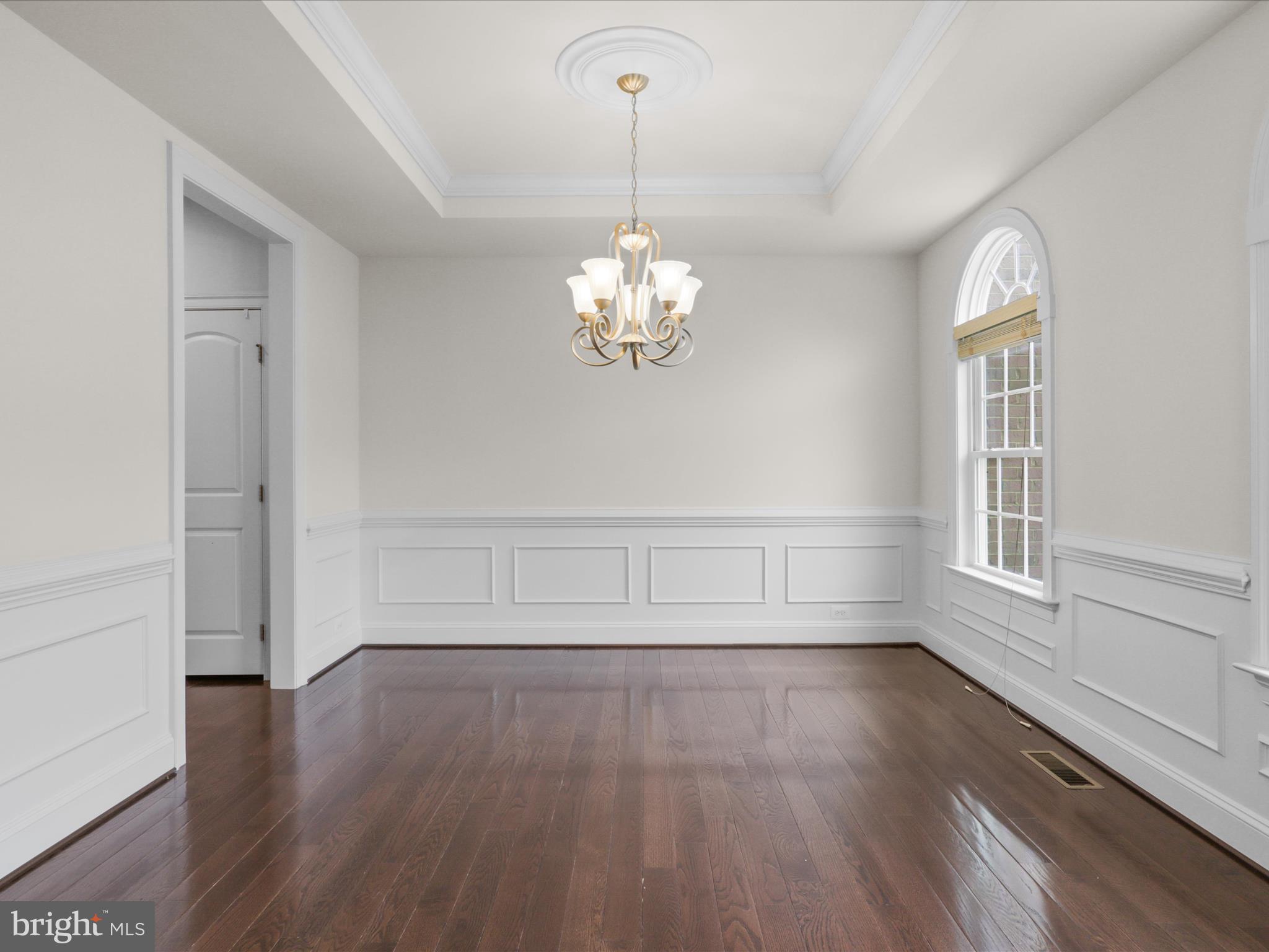 AVONLEA - Residential Lease