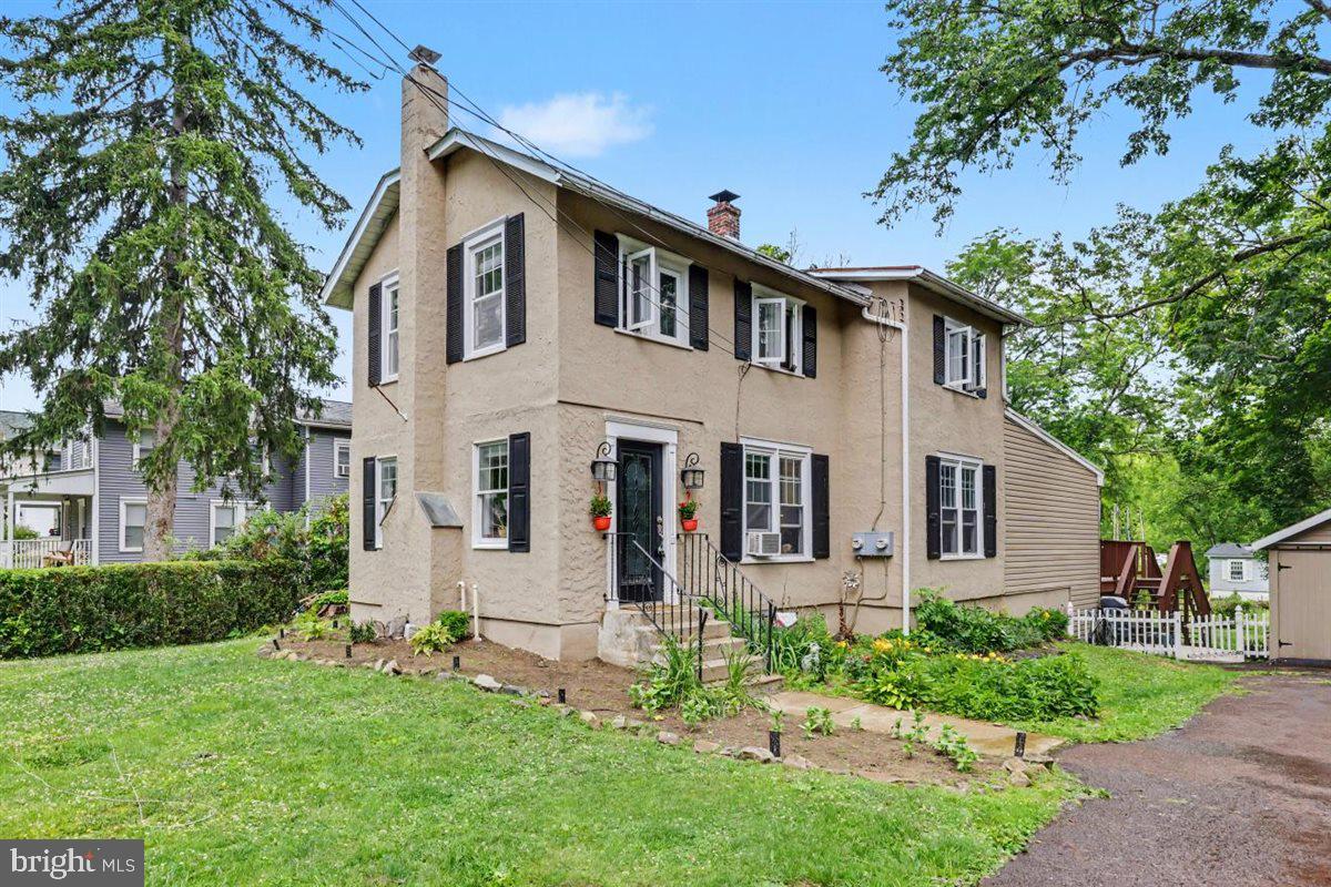 SPRING MOUNT - Residential