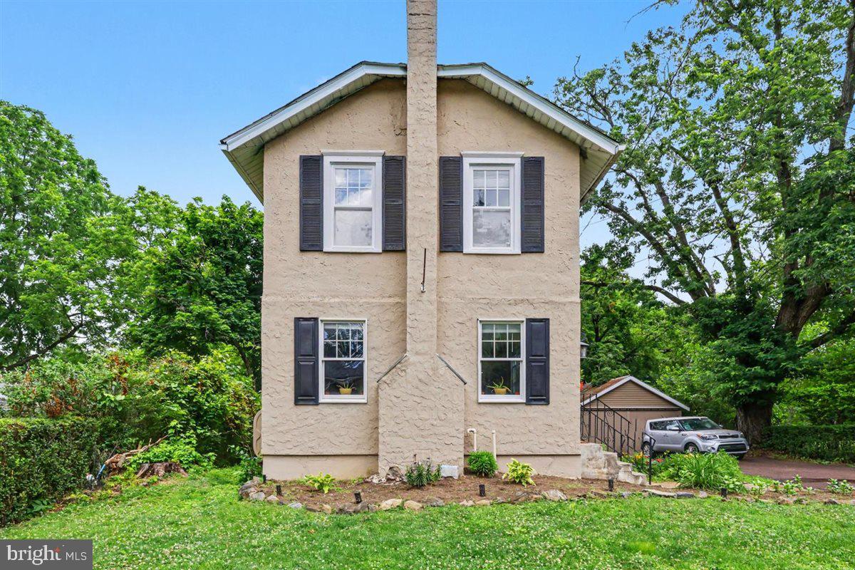 SPRING MOUNT - Residential