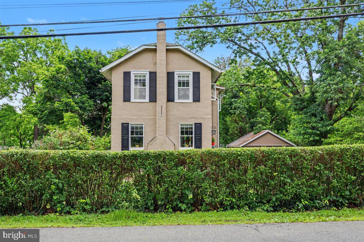 SPRING MOUNT - Residential