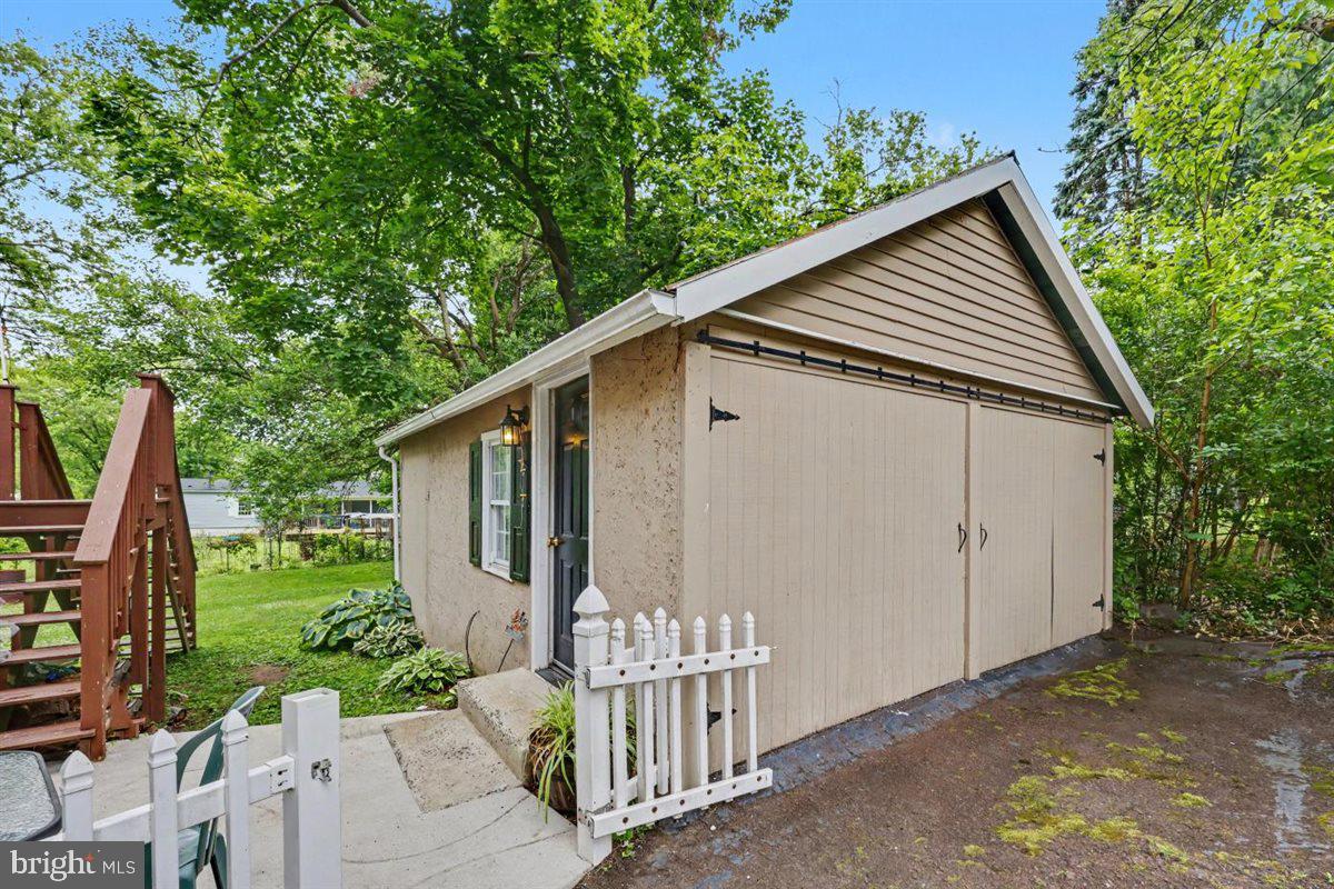 SPRING MOUNT - Residential