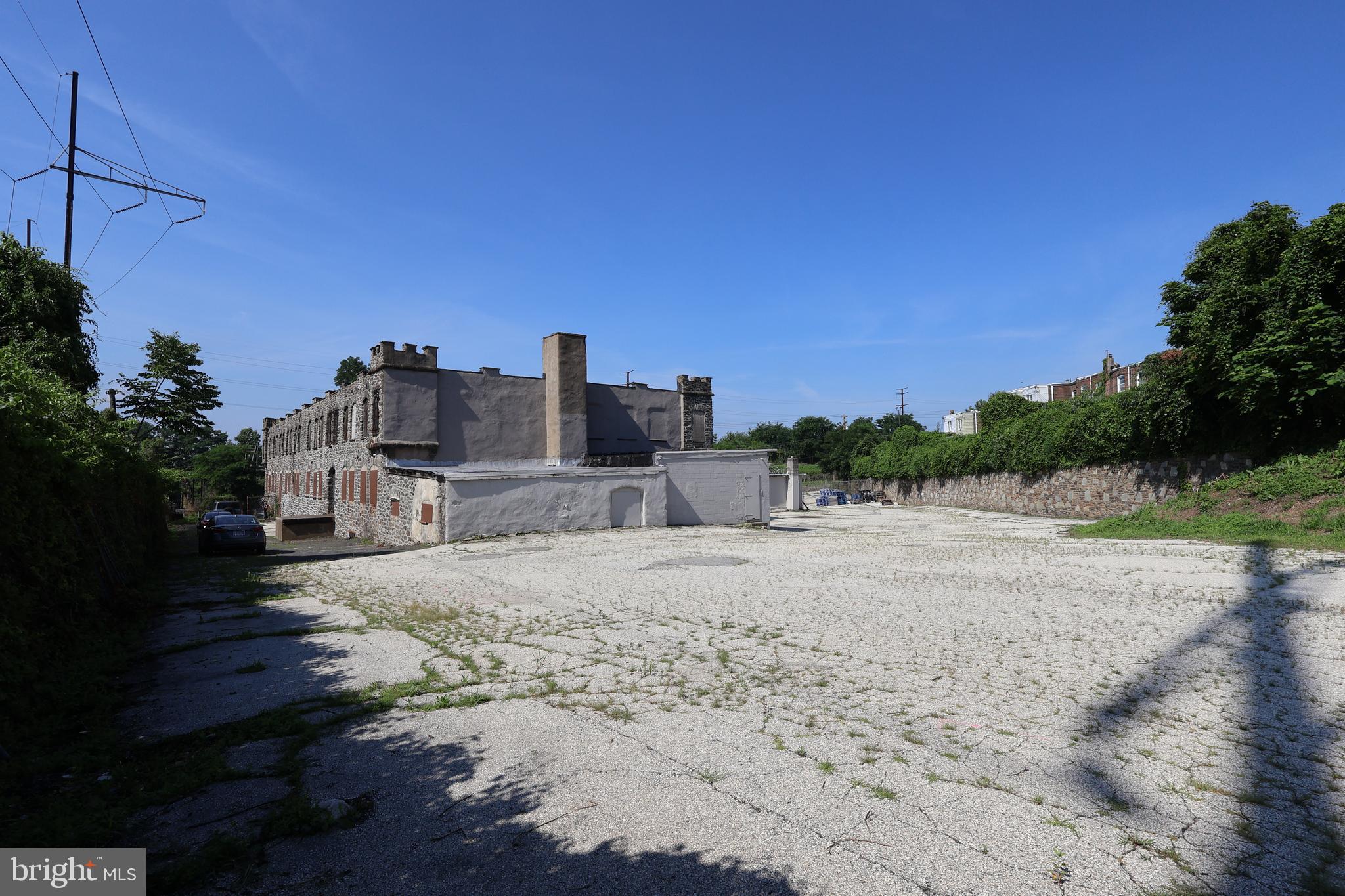 WYNNEFIELD - Commercial Sale