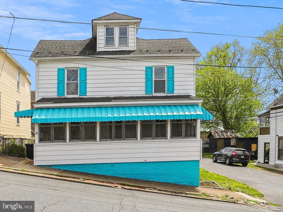 BRUNSWICK - Residential
