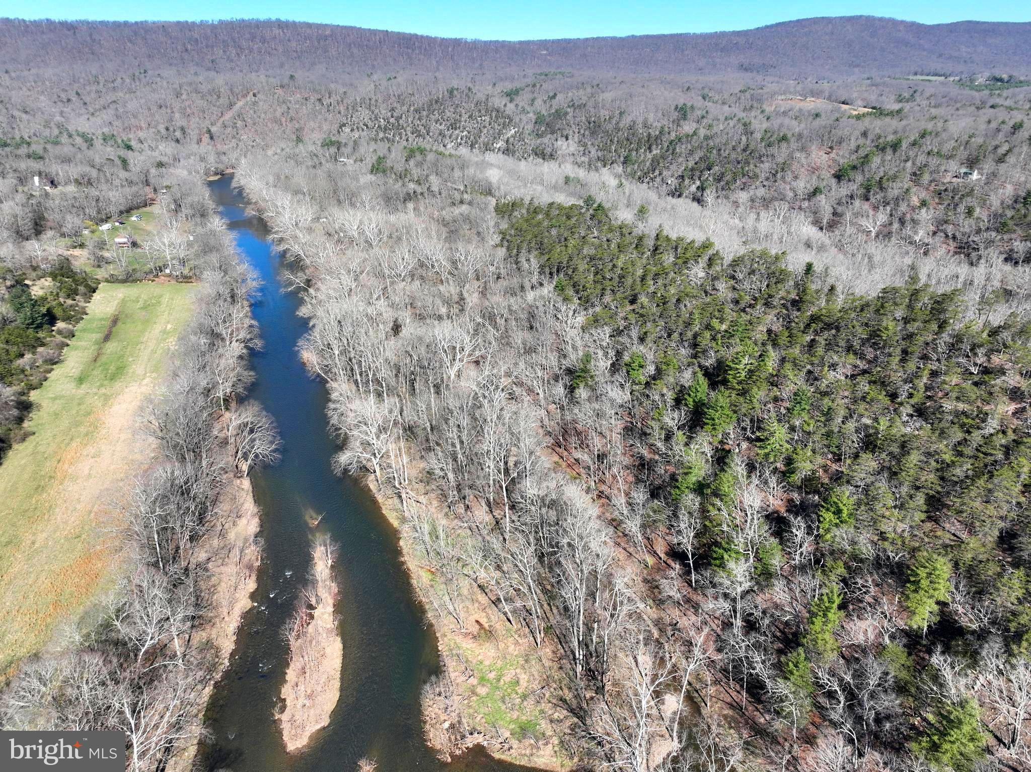 CACAPON HILLS - Land