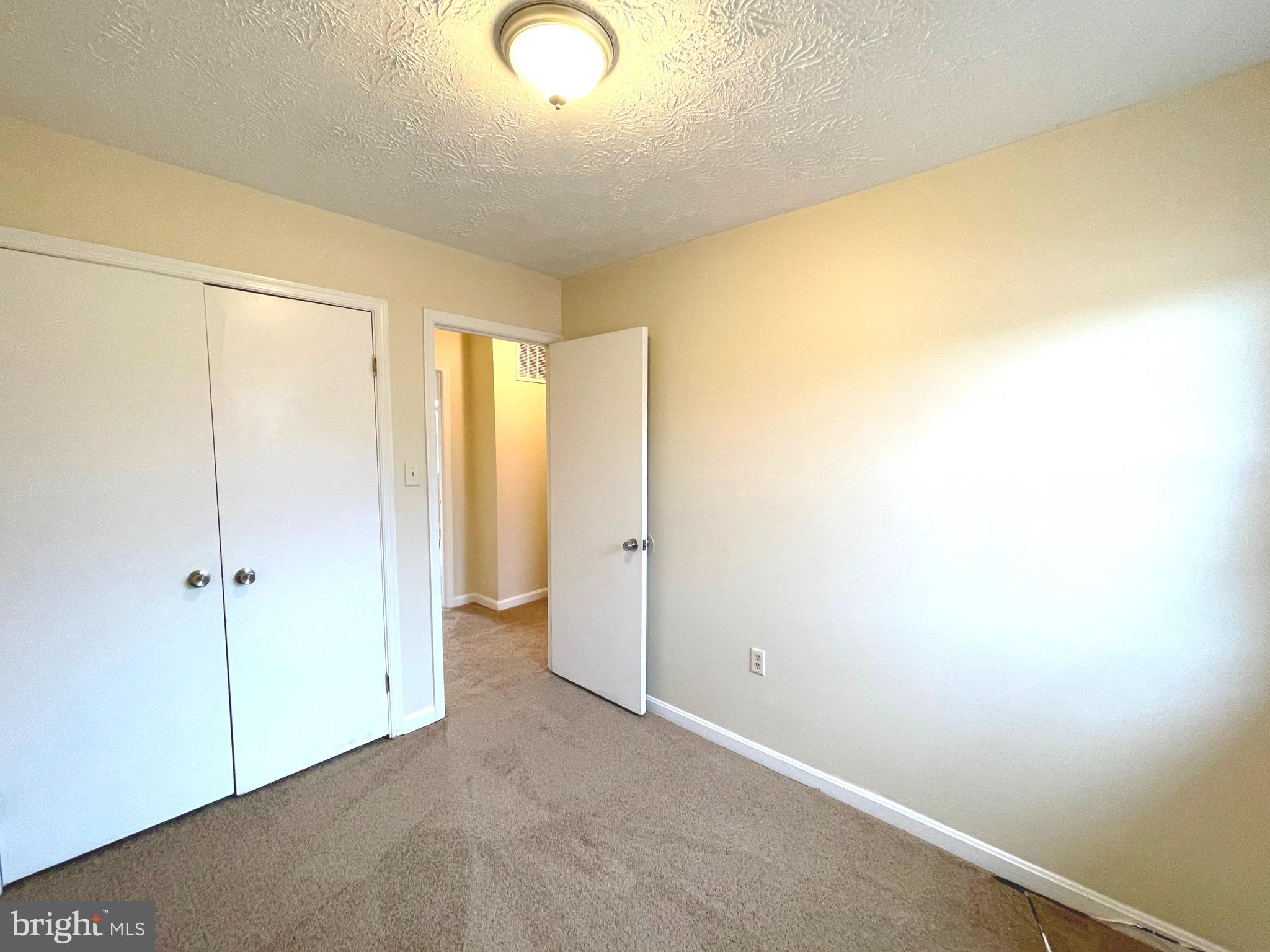COUNTRYSIDE - Residential Lease