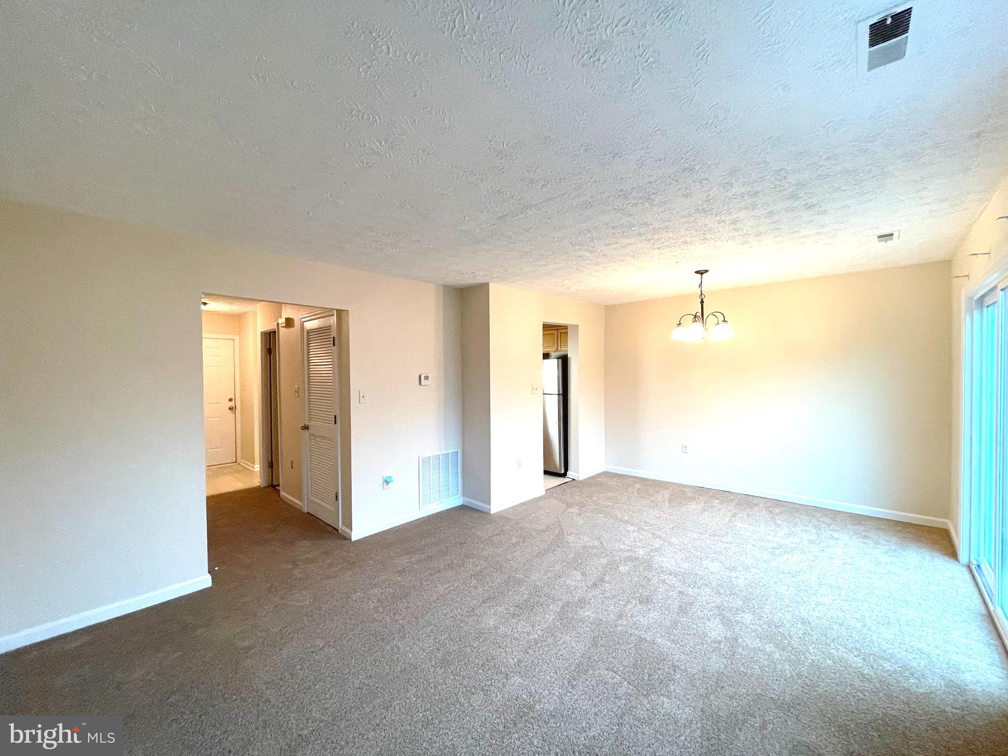 COUNTRYSIDE - Residential Lease
