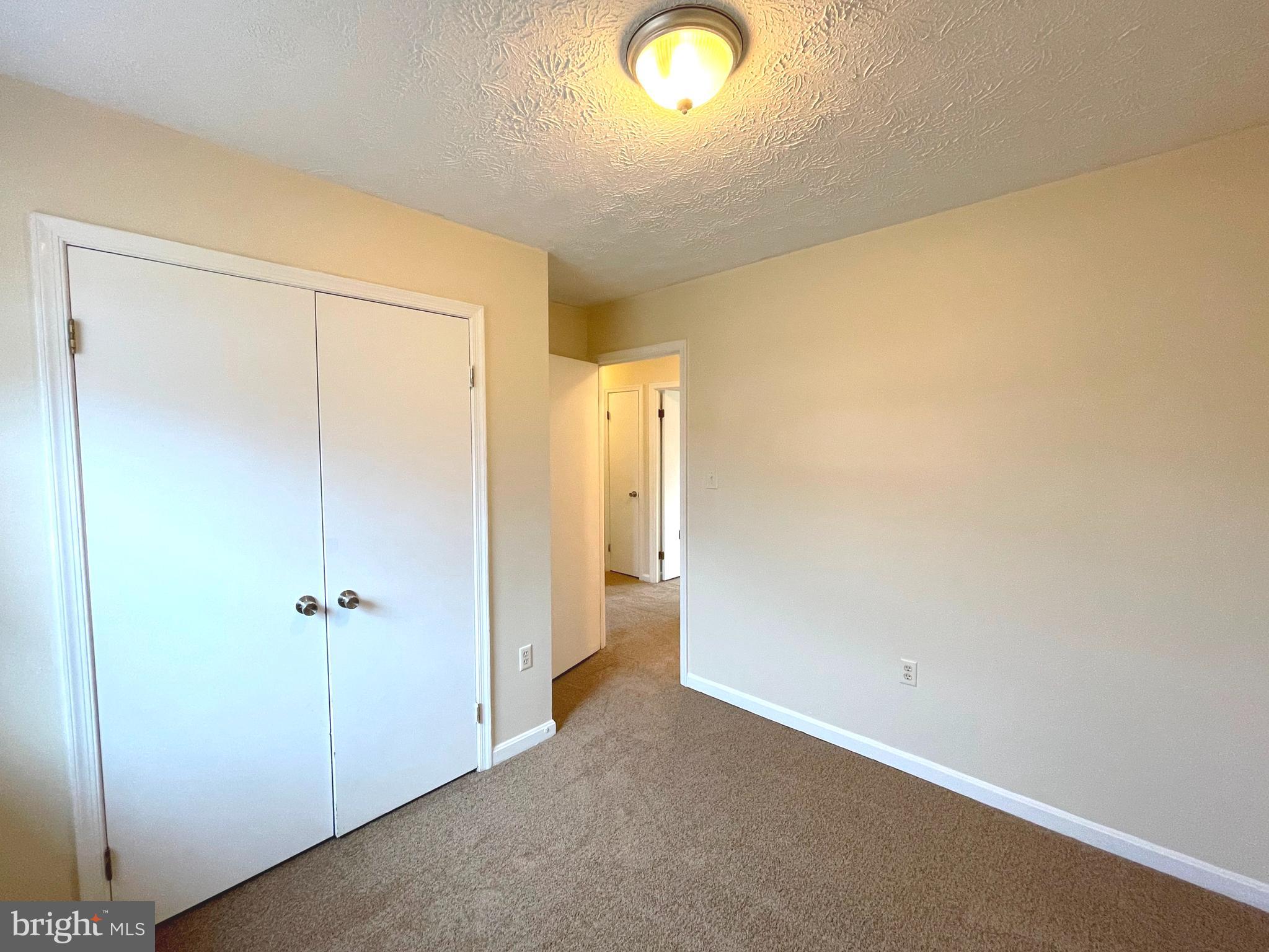 COUNTRYSIDE - Residential Lease