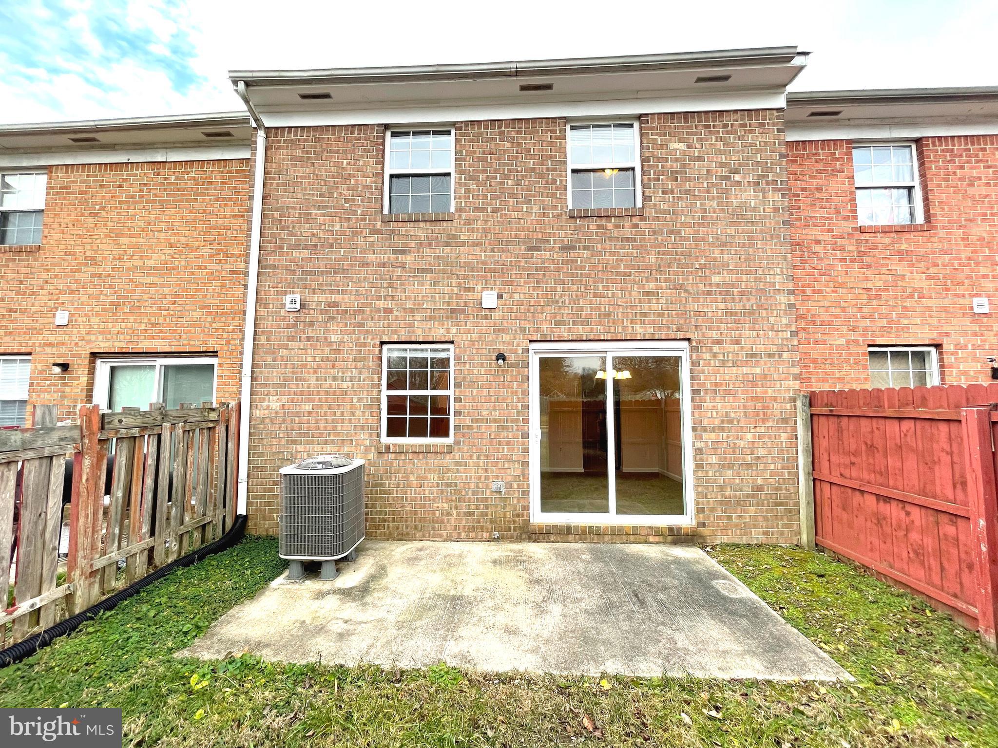 COUNTRYSIDE - Residential Lease