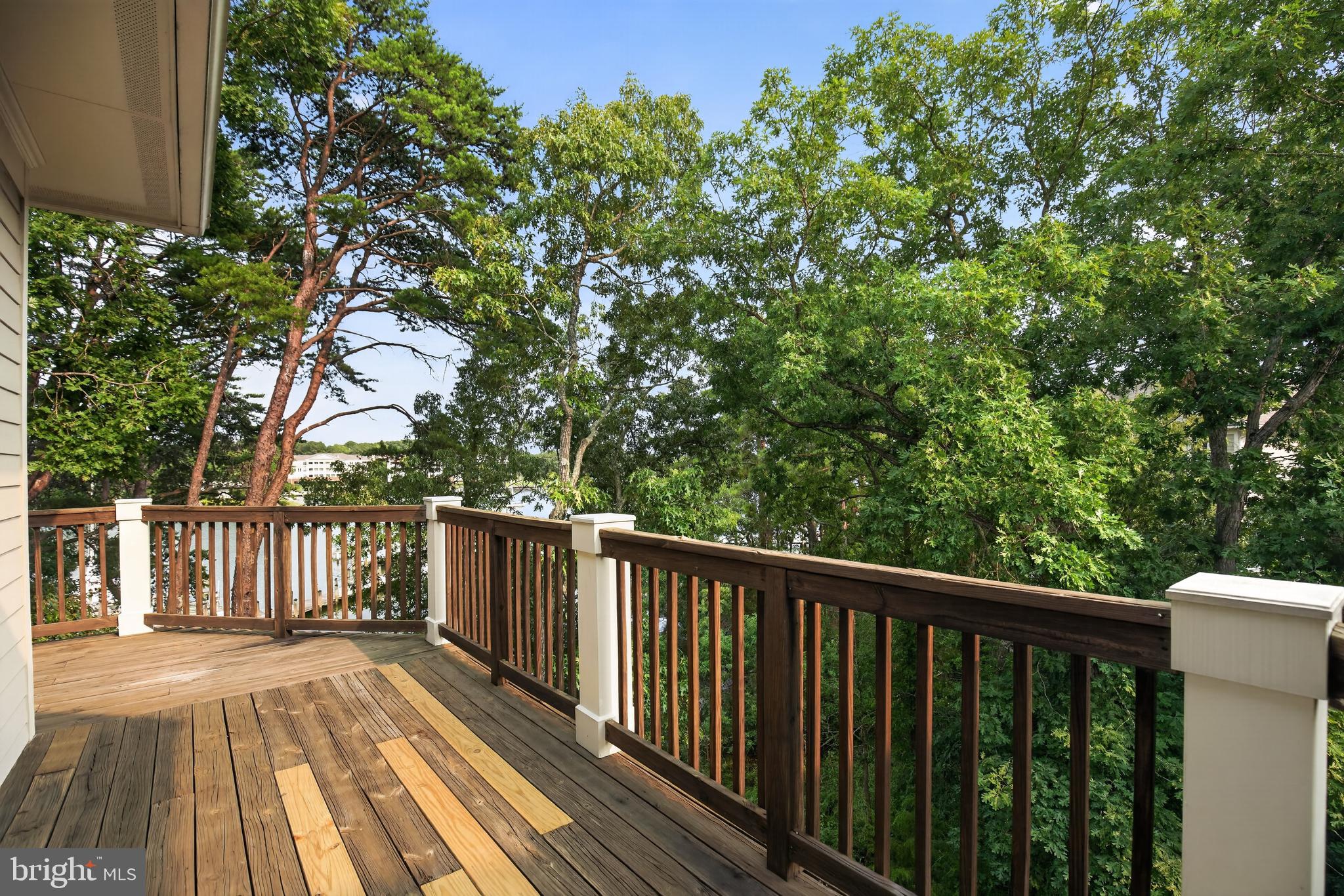 SOLOMONS LANDING - Residential