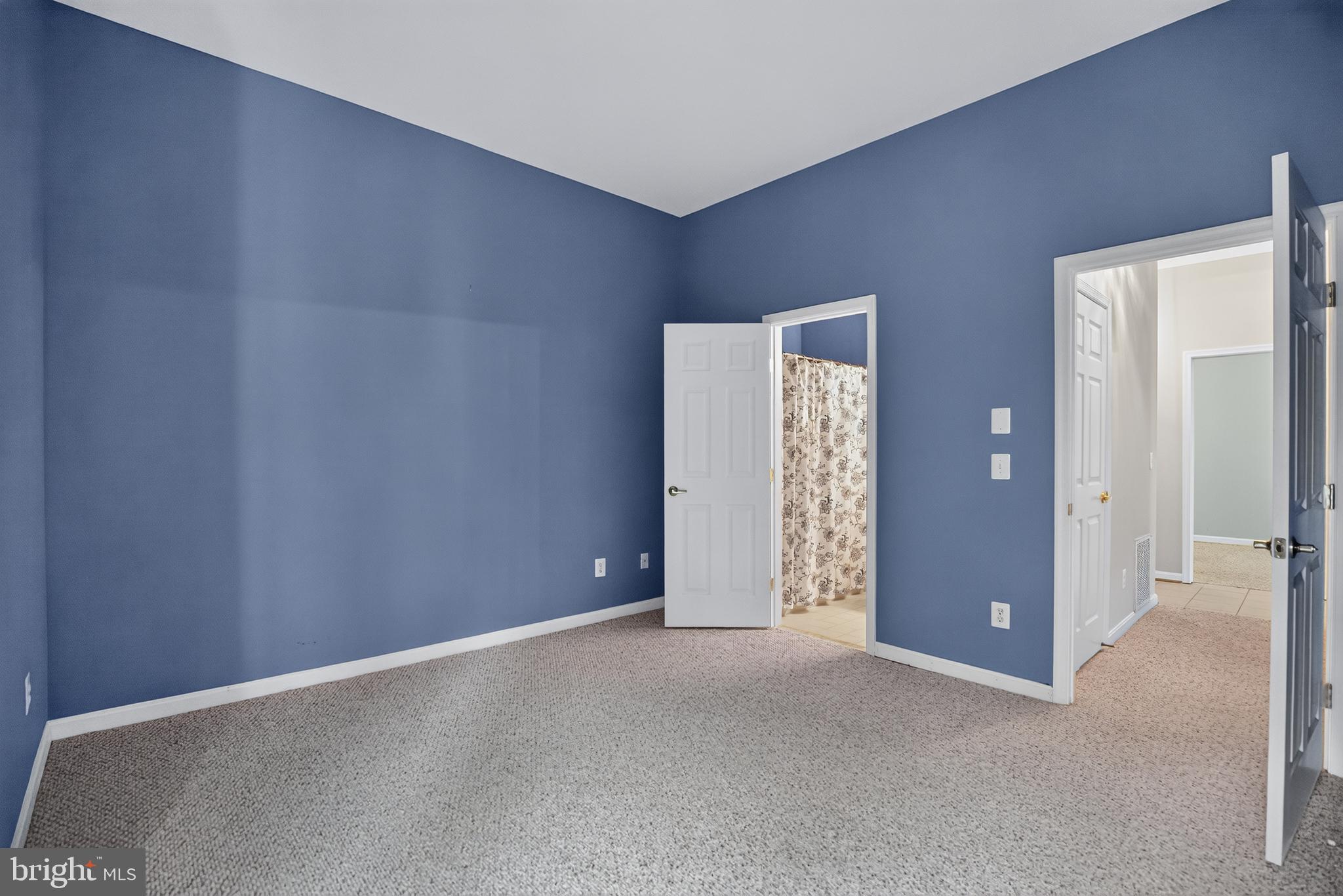 SOLOMONS LANDING - Residential