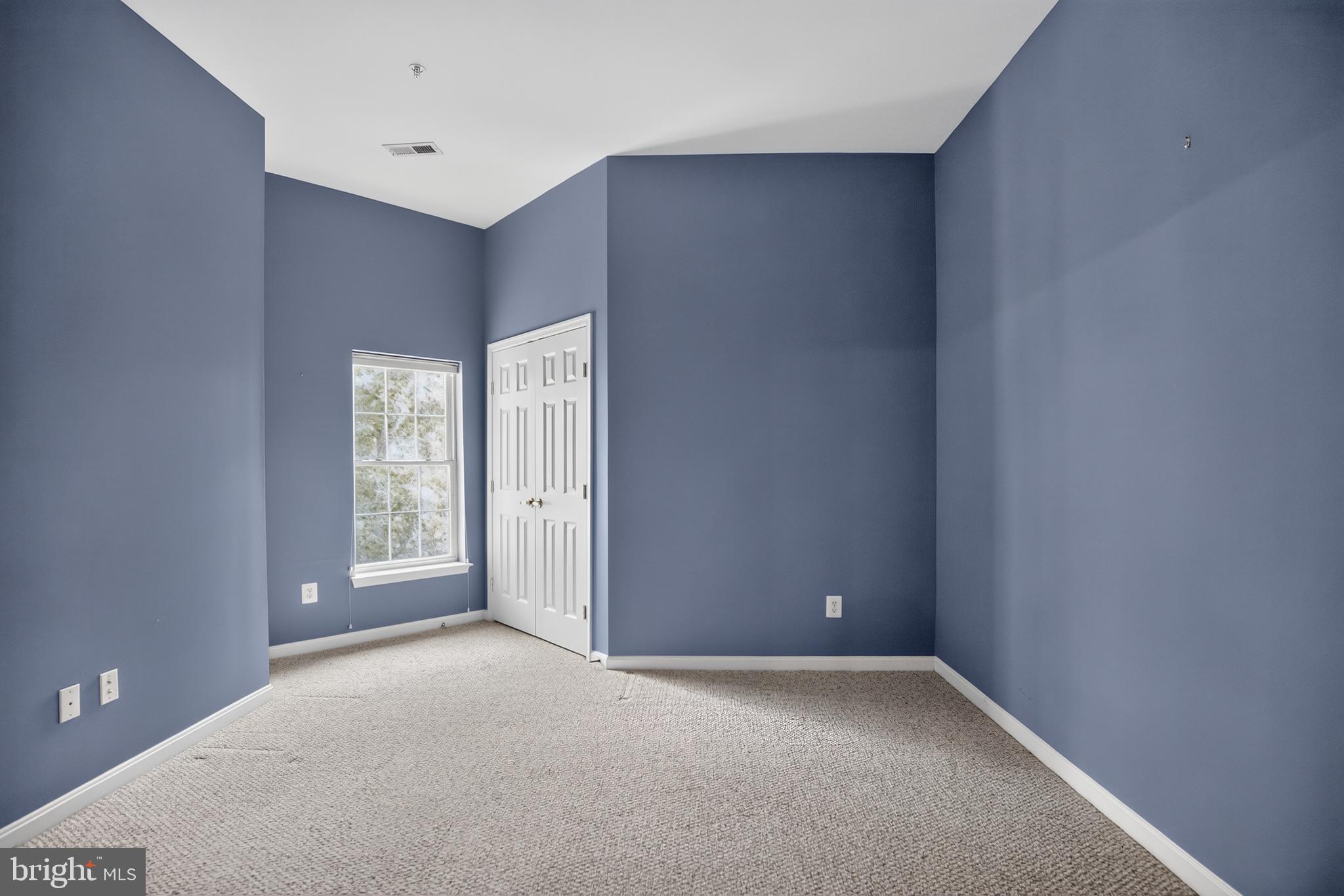 SOLOMONS LANDING - Residential