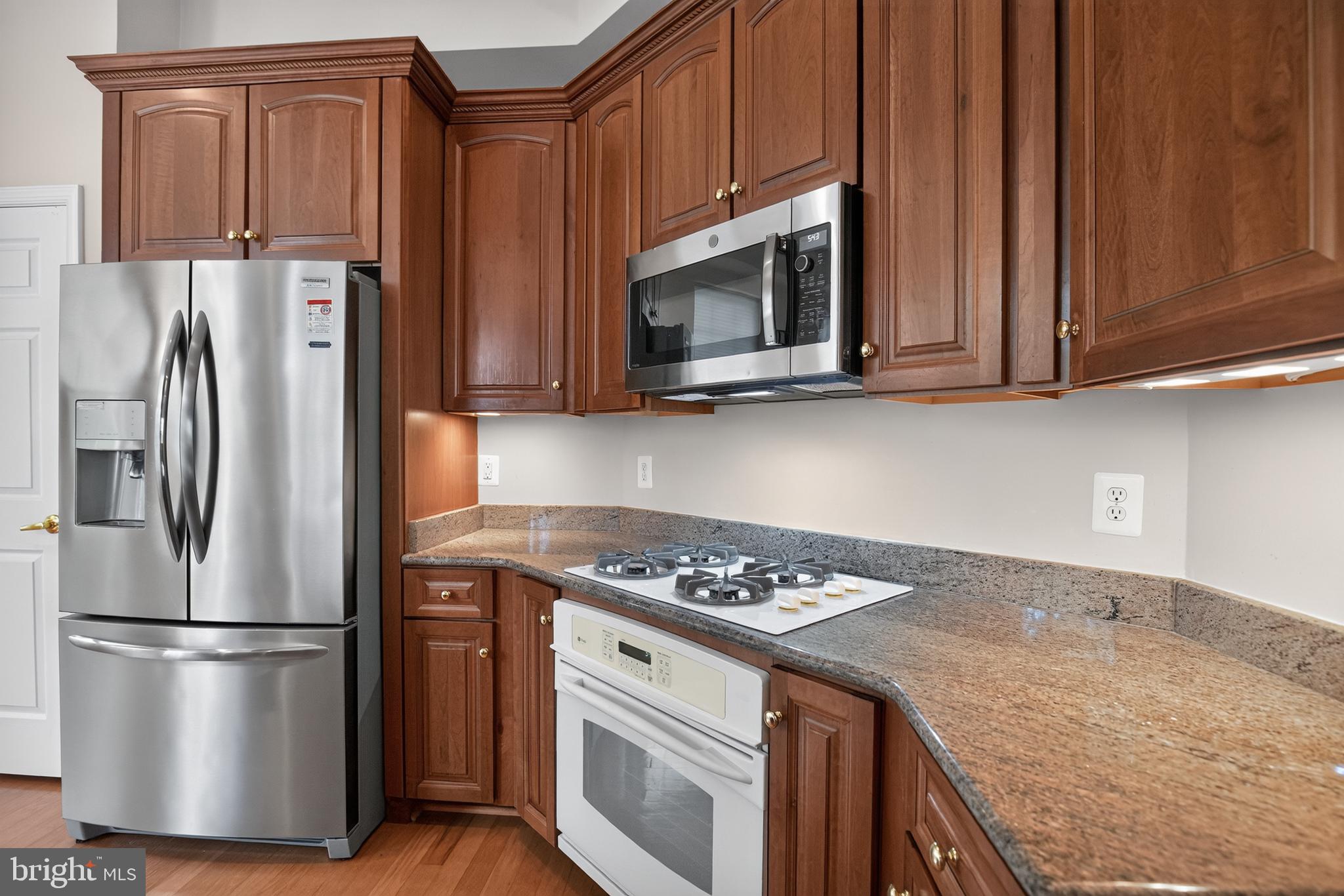 SOLOMONS LANDING - Residential