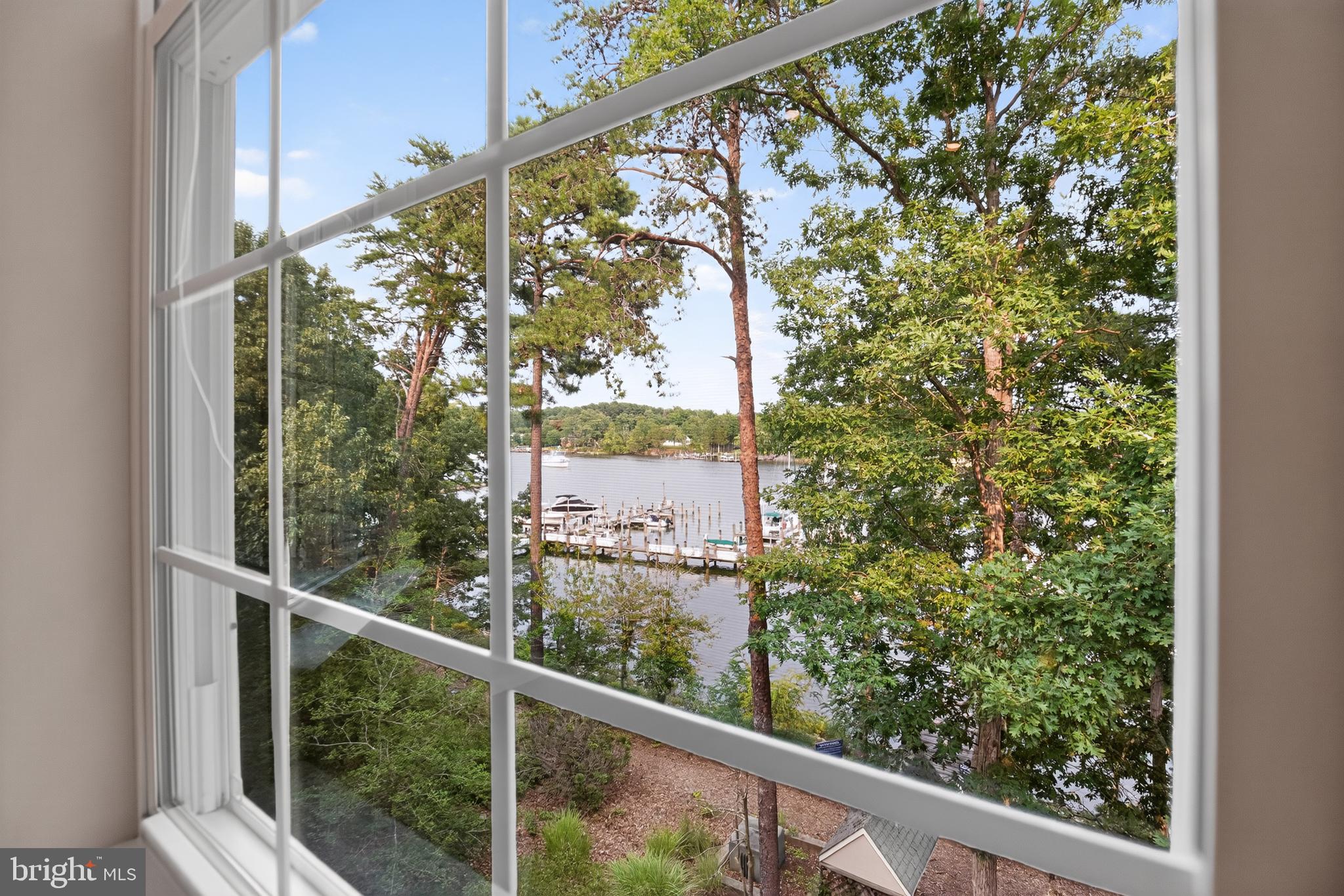 SOLOMONS LANDING - Residential